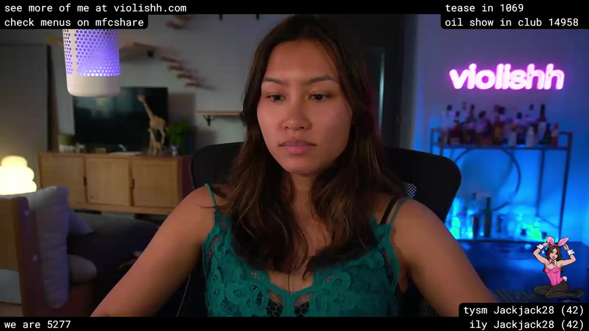 Gallery image thumbnail from violishh's myfreecams stream on, 06/04/2026, 24:50 image 15 of 20