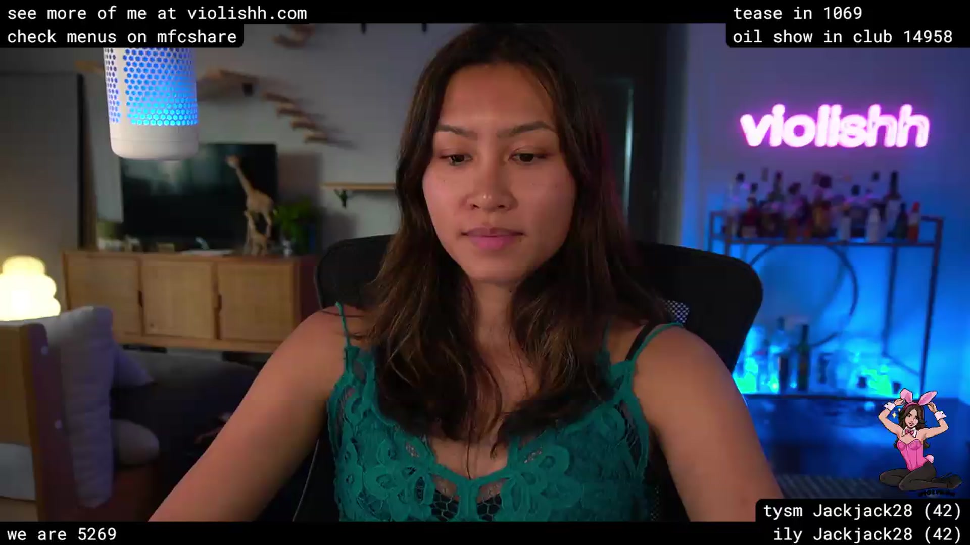 Gallery image thumbnail from violishh's myfreecams stream on, 06/04/2026, 24:50 image 14 of 20