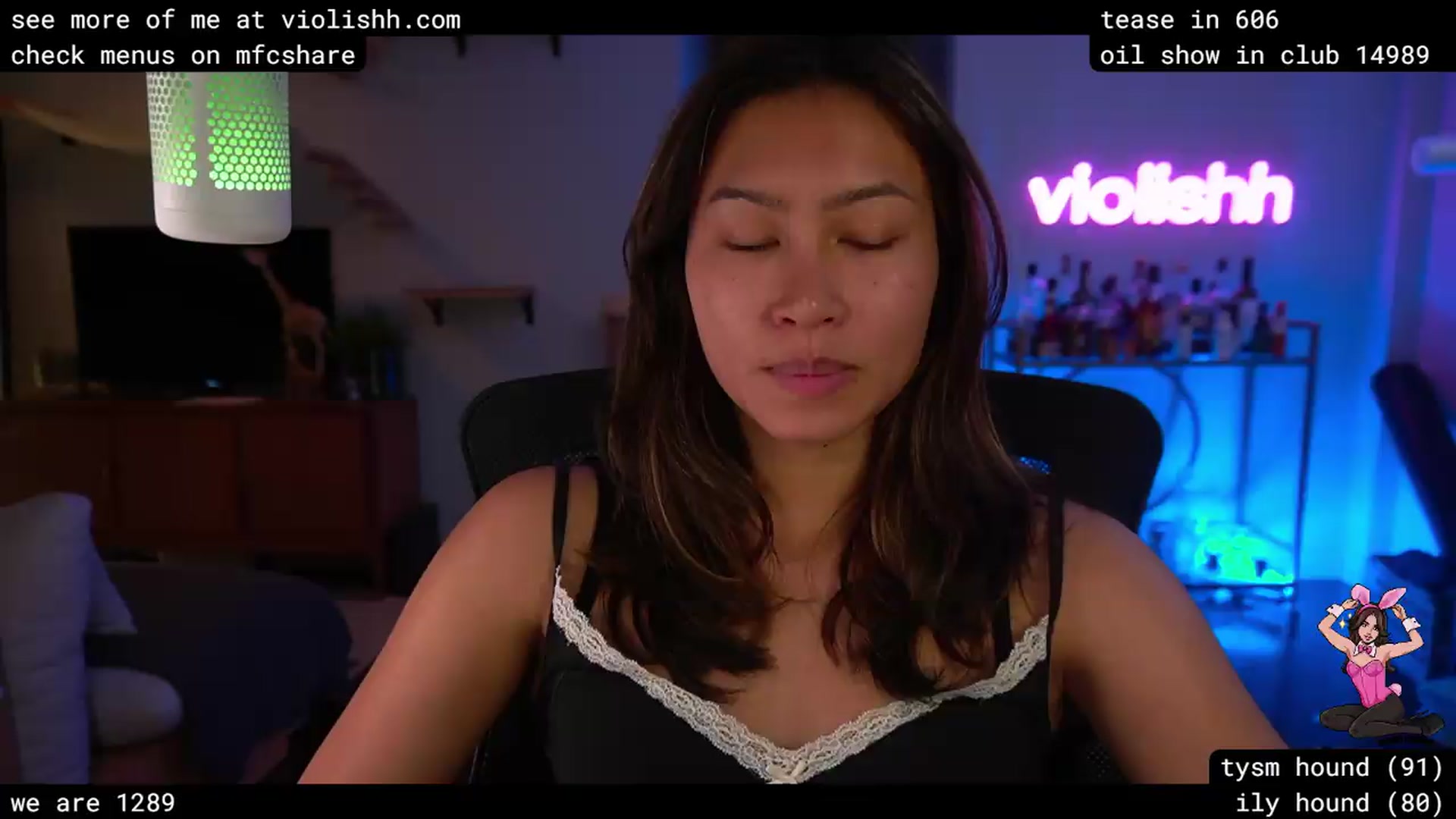 Gallery image thumbnail from violishh's myfreecams stream on, 06/09/2026, 04:09 image 8 of 20