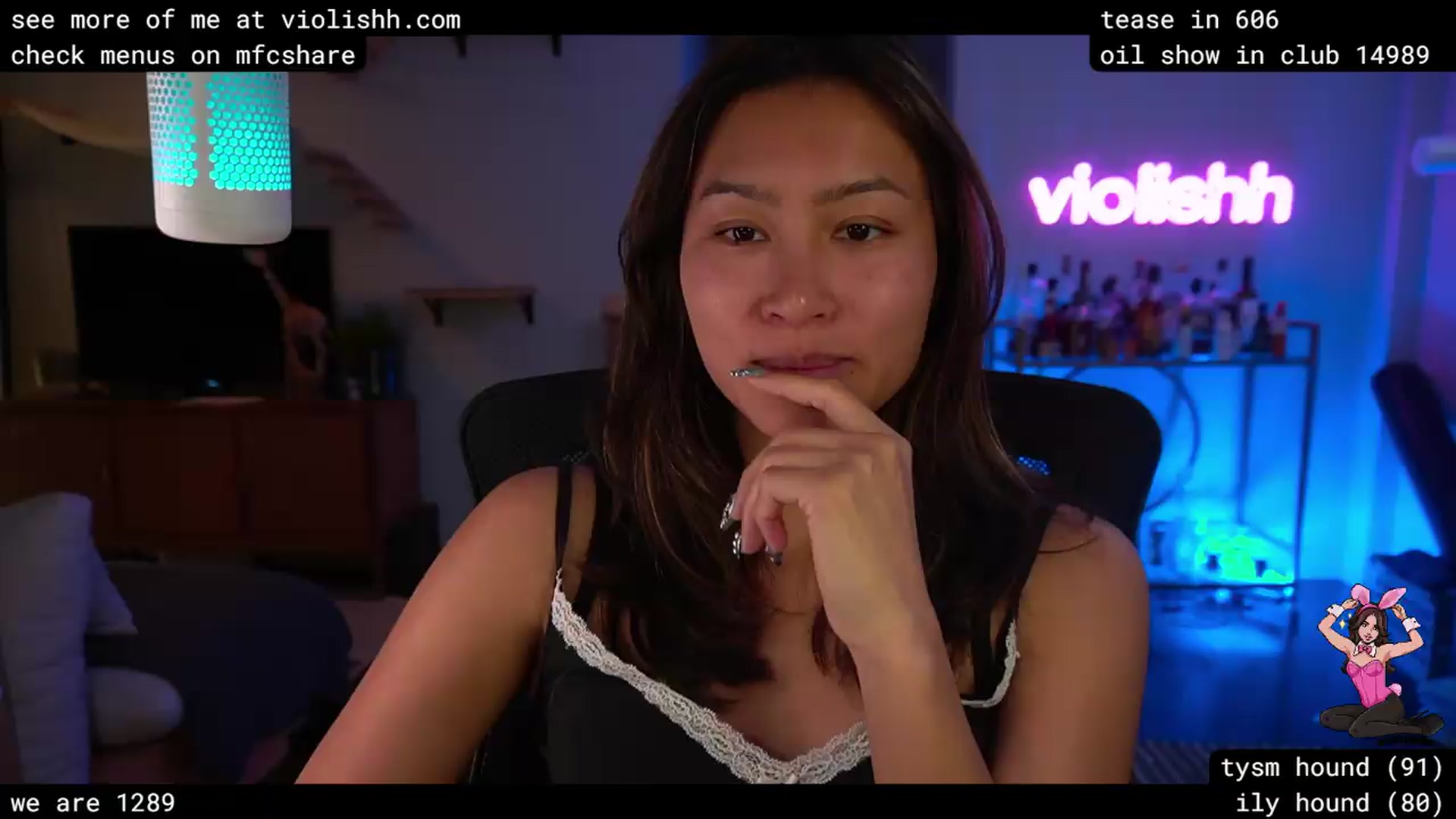 Gallery image thumbnail from violishh's myfreecams stream on, 06/09/2026, 04:09 image 7 of 20