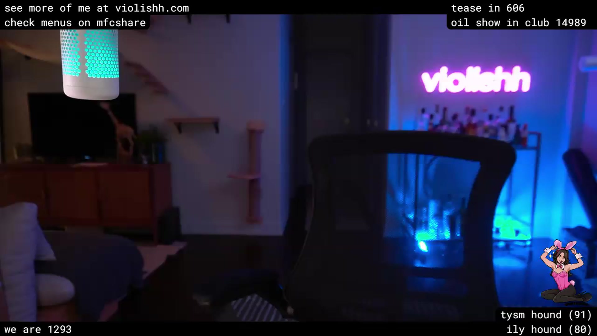 Gallery image thumbnail from violishh's myfreecams stream on, 06/09/2026, 04:09 image 17 of 20