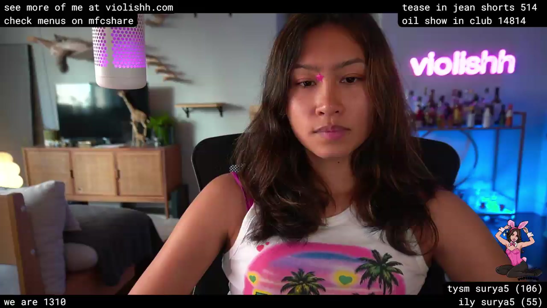Gallery image thumbnail from violishh's myfreecams stream on, 06/10/2026, 24:47 image 10 of 20