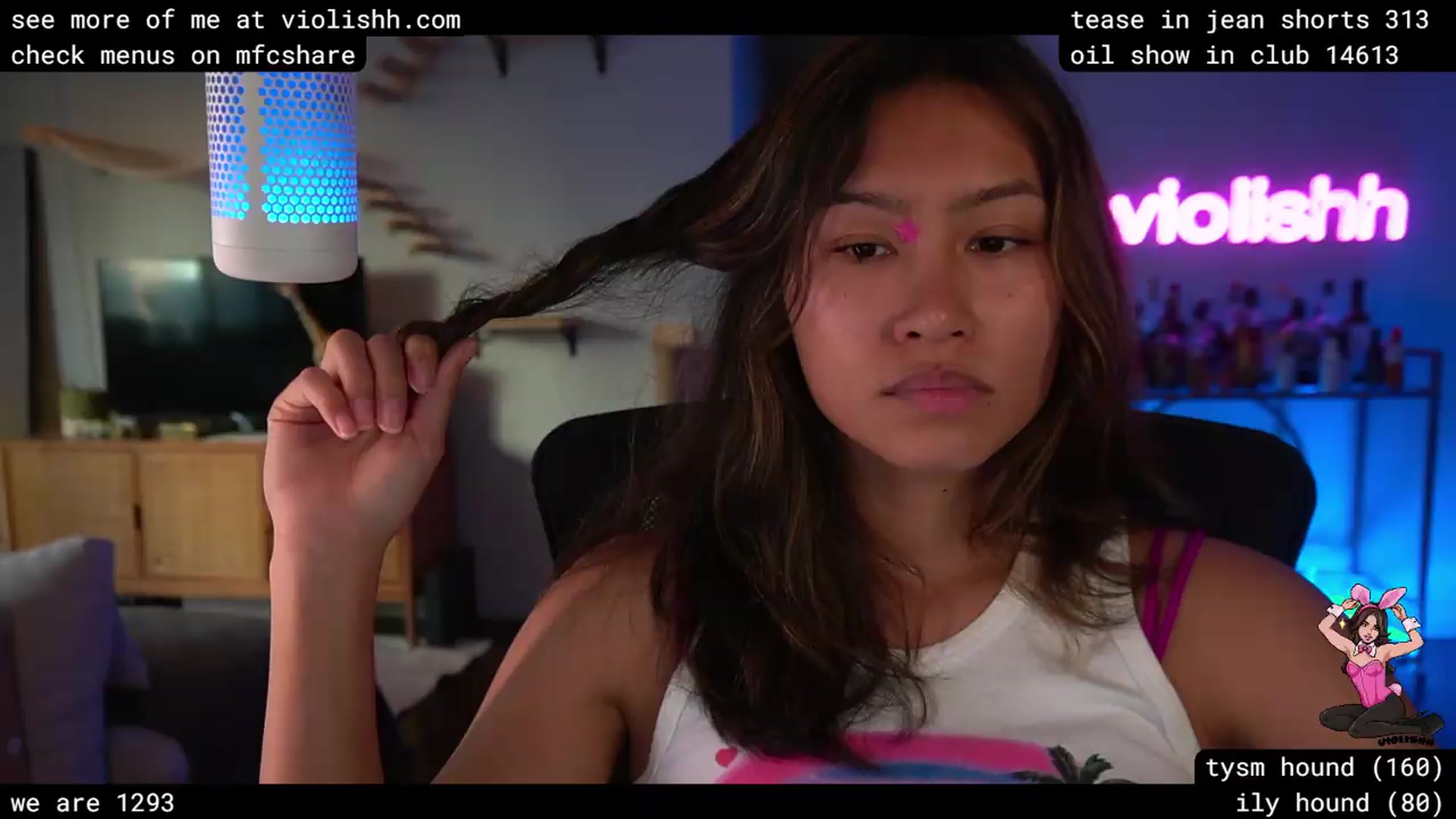 Gallery image thumbnail from violishh's myfreecams stream on, 06/10/2026, 24:47 image 20 of 20