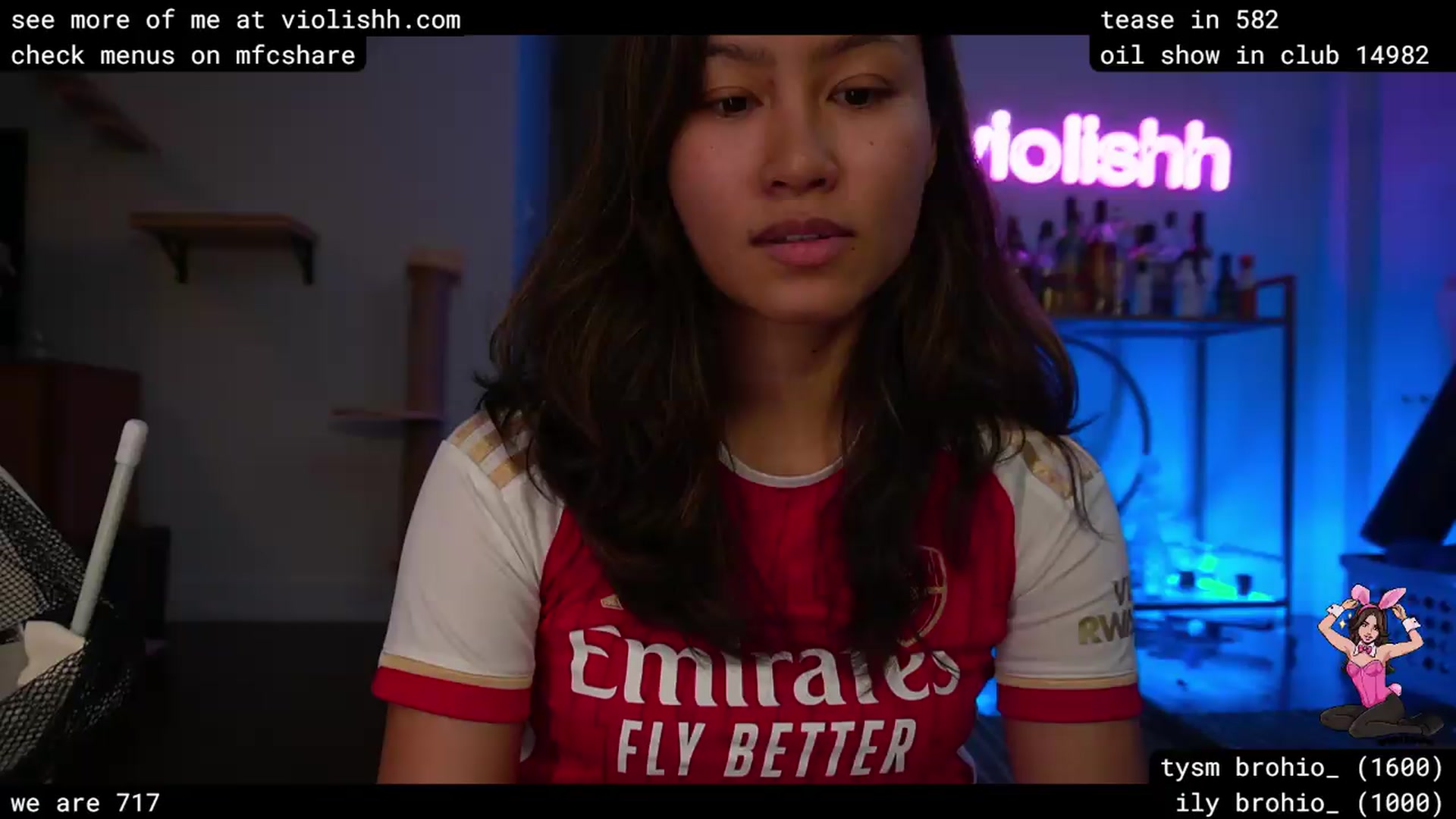 Gallery image thumbnail from violishh's myfreecams stream on, 06/12/2026, 03:37 image 1 of 20