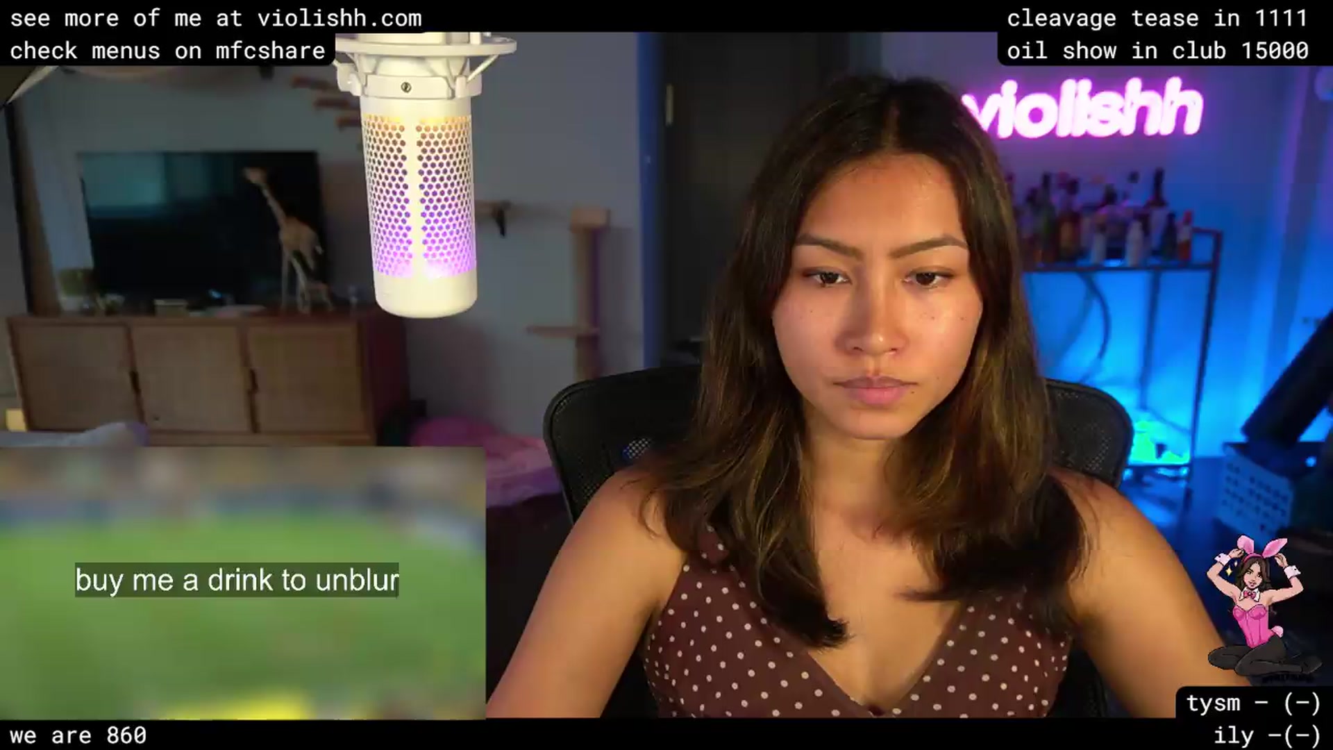 Gallery image thumbnail from violishh's myfreecams stream on, 06/15/2026, 01:07 image 2 of 20