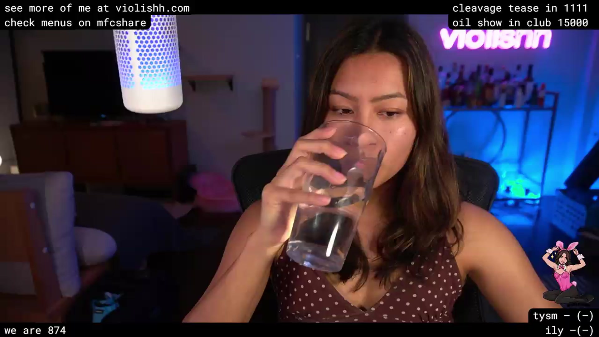 Gallery image thumbnail from violishh's myfreecams stream on, 06/15/2026, 06:06 image 1 of 20