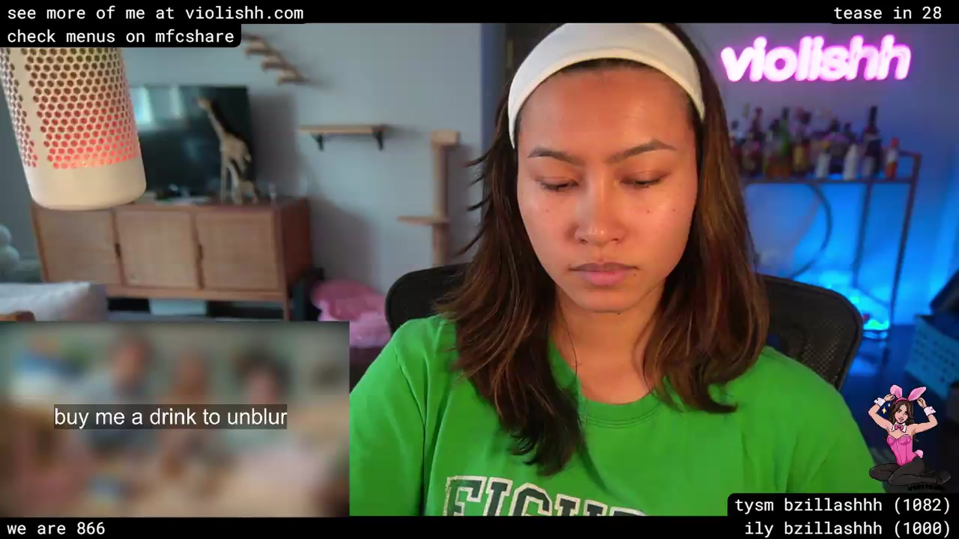 Gallery image thumbnail from violishh's myfreecams stream on, 06/15/2026, 19:56 image 19 of 20