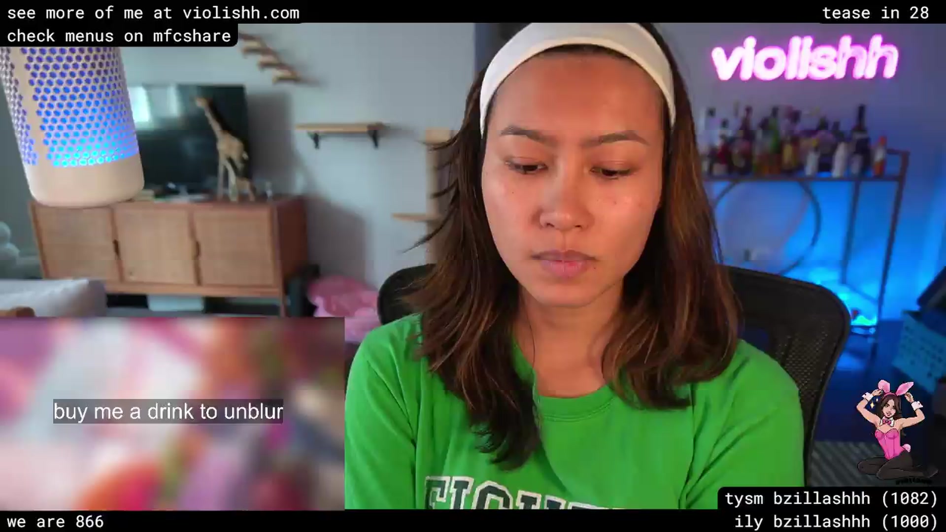 Gallery image thumbnail from violishh's myfreecams stream on, 06/15/2026, 19:56 image 17 of 20