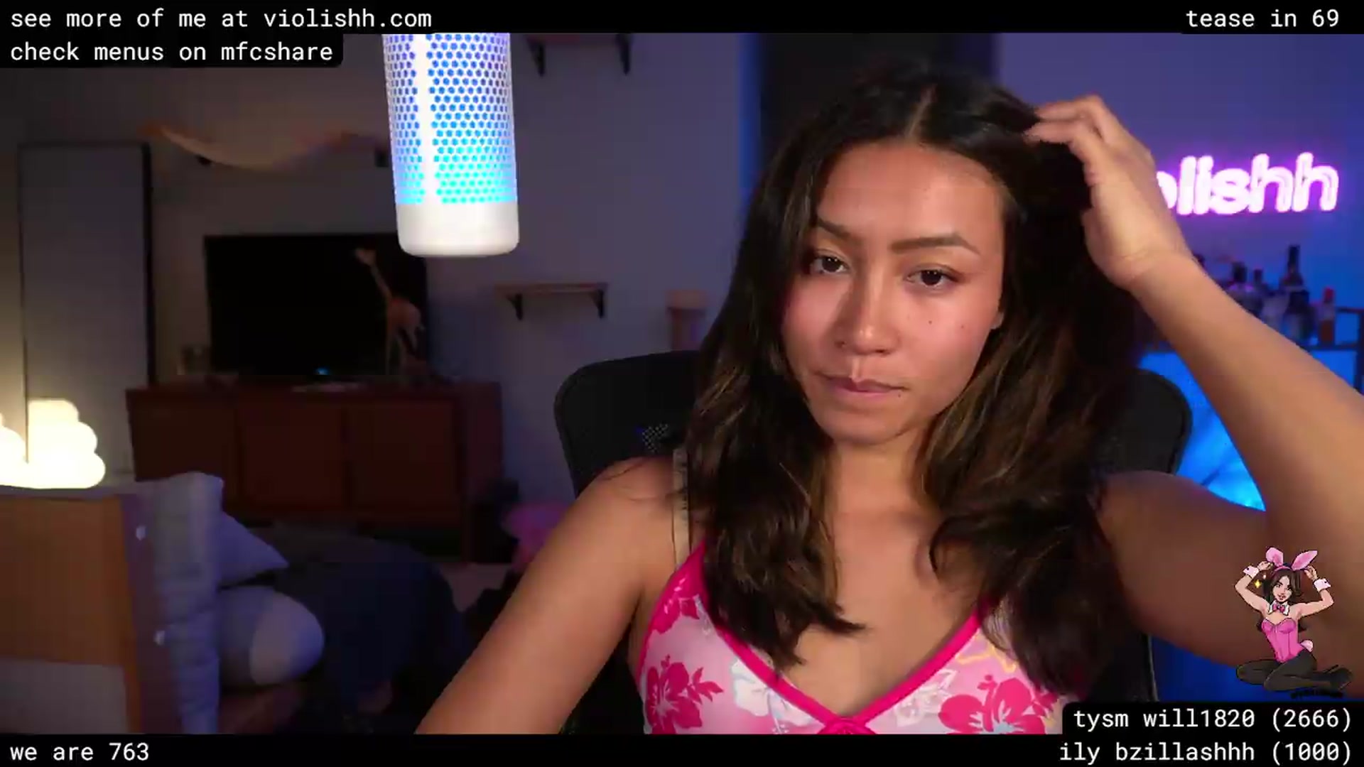 Gallery image thumbnail from violishh's myfreecams stream on, 06/16/2026, 06:04 image 16 of 20