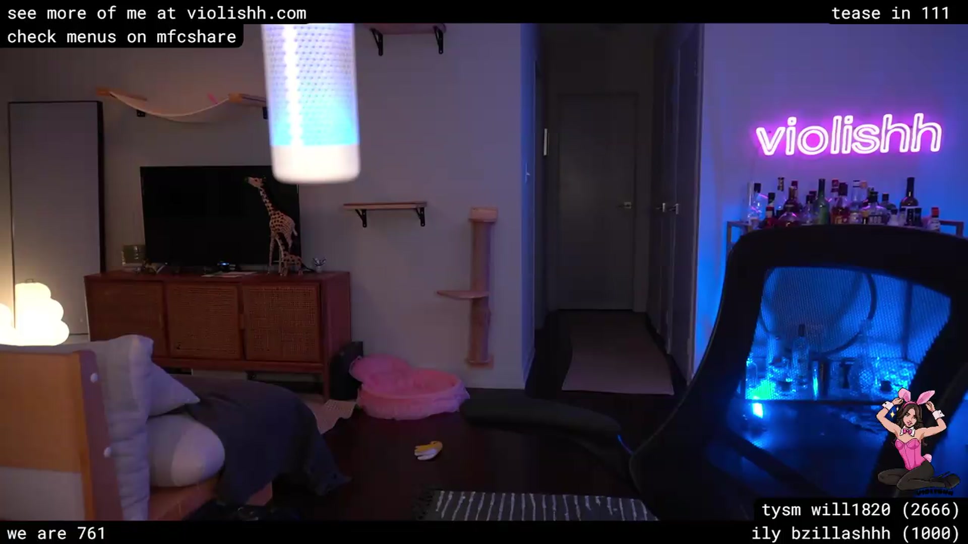 Gallery image thumbnail from violishh's myfreecams stream on, 06/16/2026, 06:04 image 6 of 20