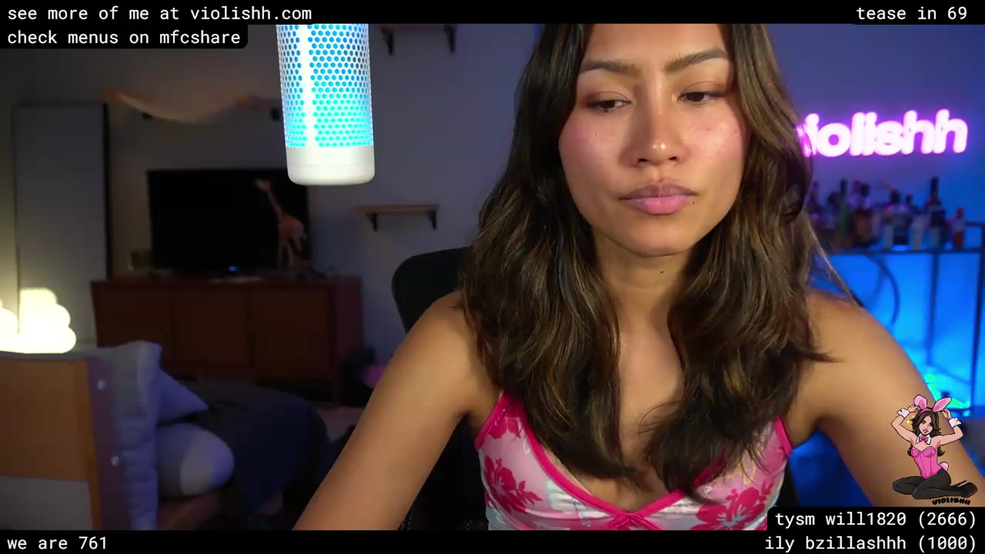 Gallery image thumbnail from violishh's myfreecams stream on, 06/16/2026, 06:04 image 10 of 20