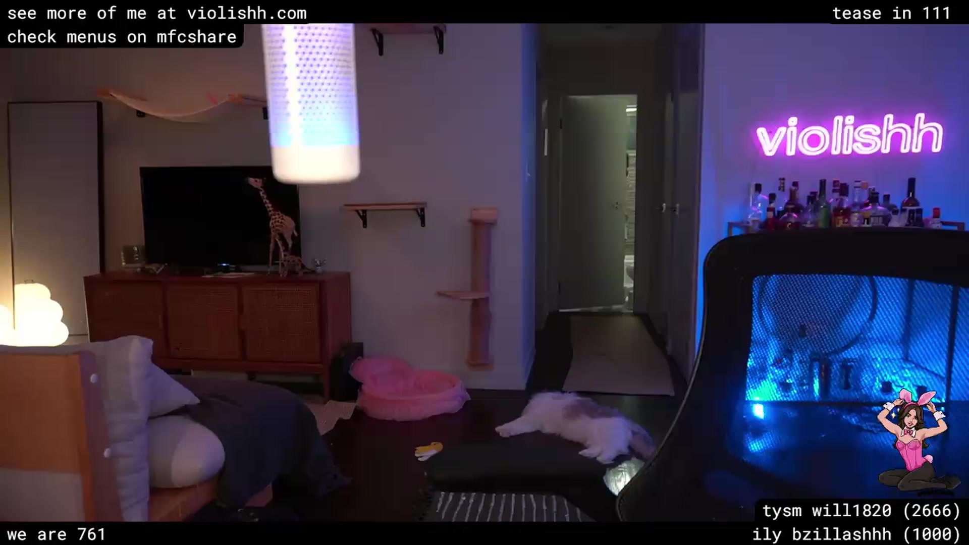 Gallery image thumbnail from violishh's myfreecams stream on, 06/16/2026, 06:04 image 1 of 20