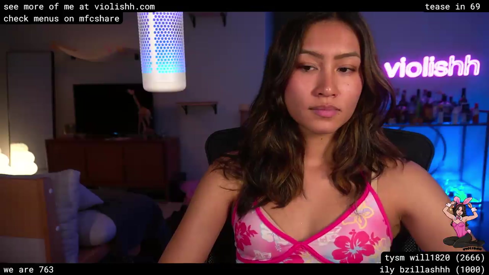 Gallery image thumbnail from violishh's myfreecams stream on, 06/16/2026, 06:04 image 13 of 20