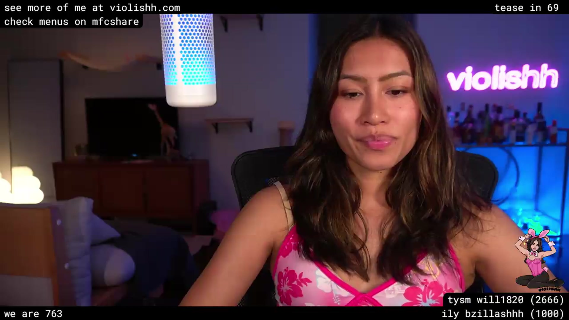 Gallery image thumbnail from violishh's myfreecams stream on, 06/16/2026, 06:04 image 17 of 20