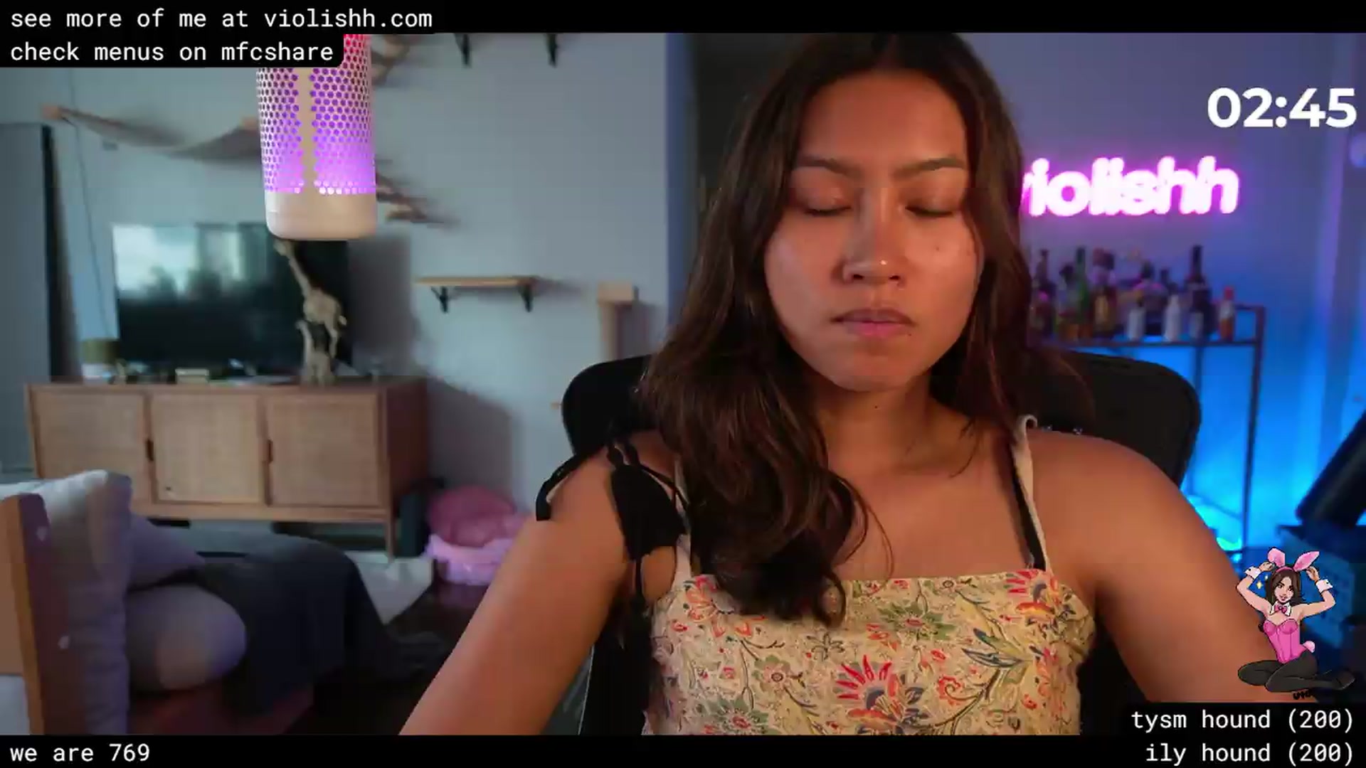 Gallery image thumbnail from violishh's myfreecams stream on, 06/20/2026, 23:31 image 3 of 20