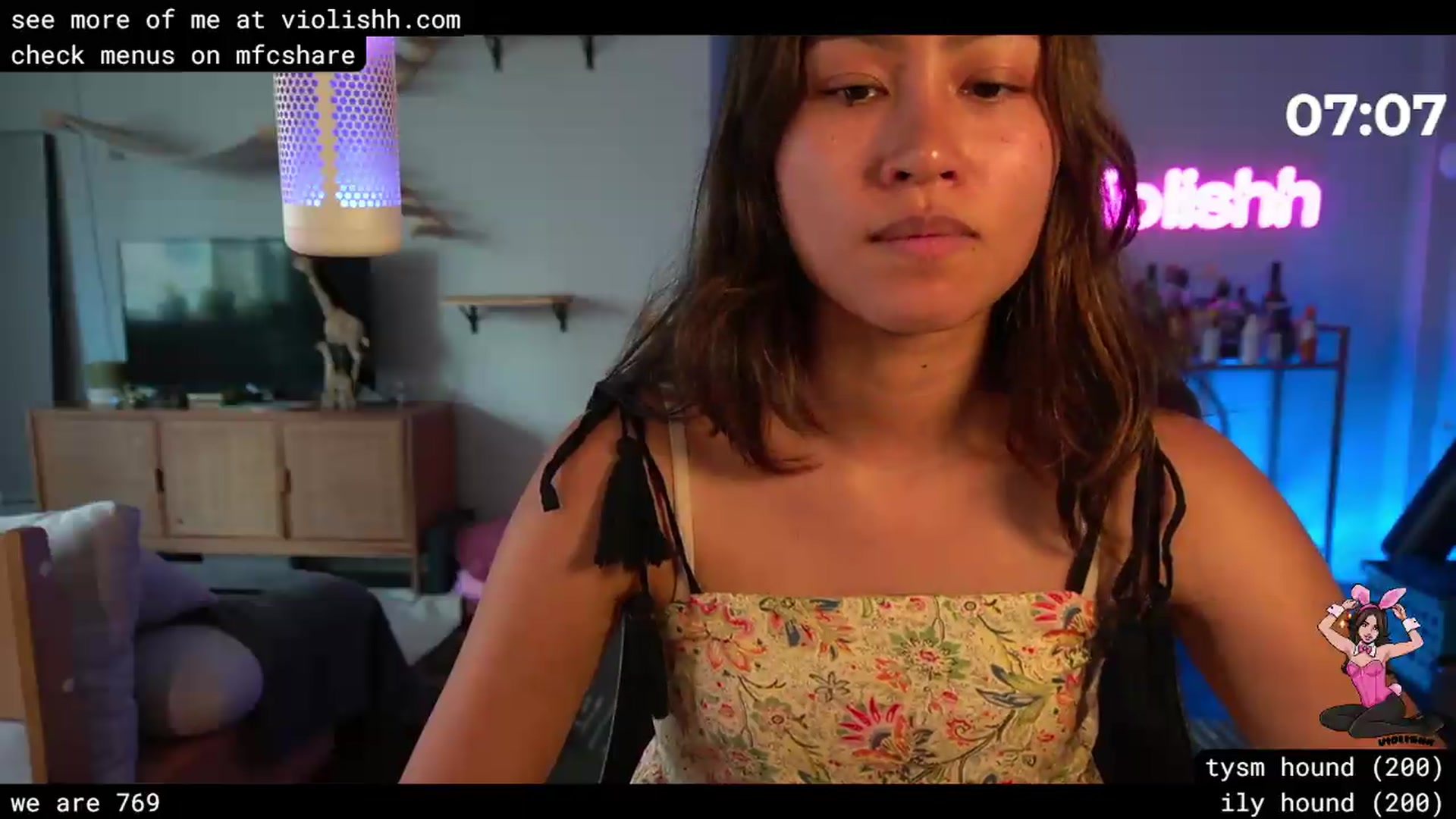 Gallery image thumbnail from violishh's myfreecams stream on, 06/20/2026, 23:31 image 6 of 20