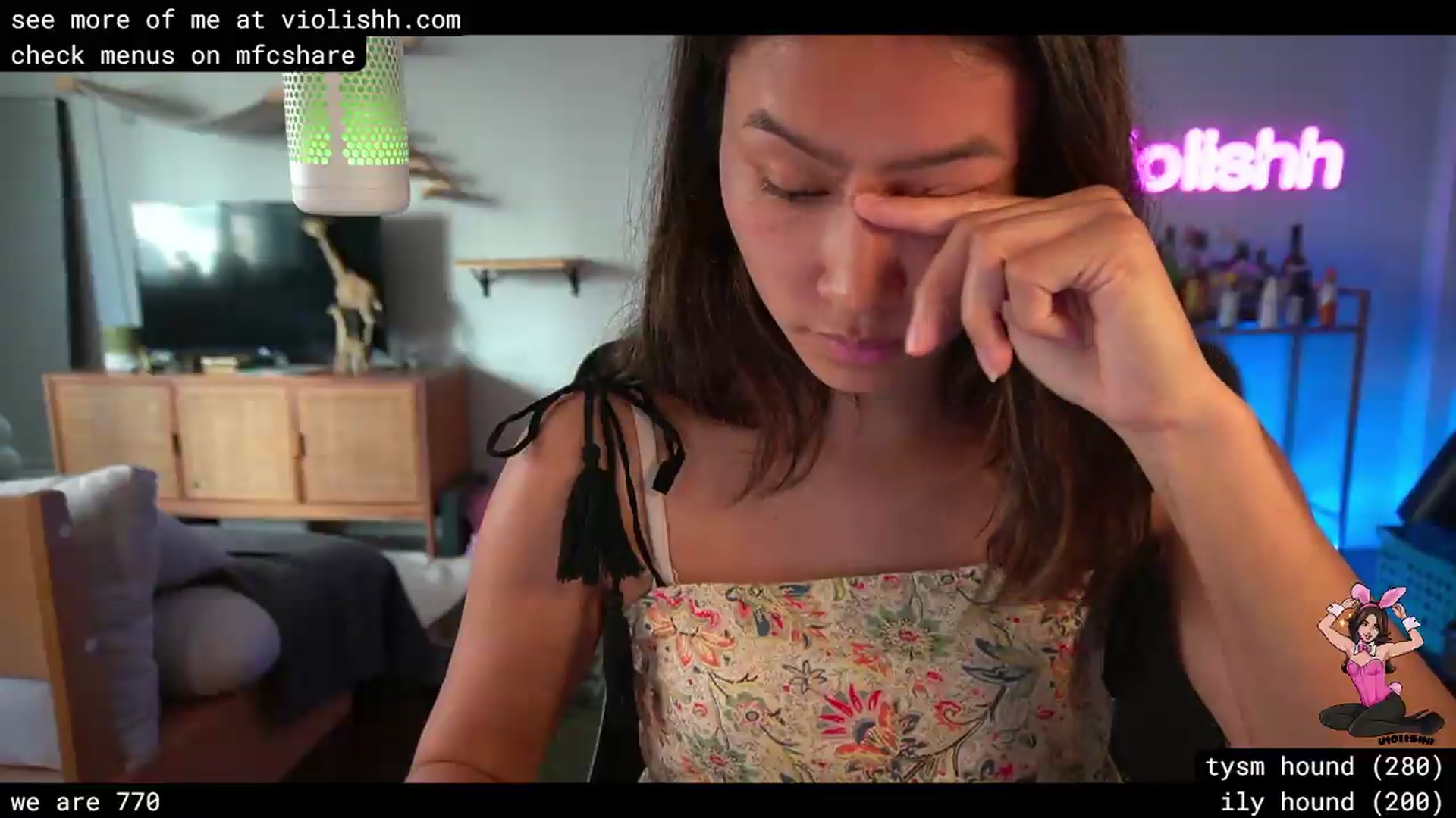 Gallery image thumbnail from violishh's myfreecams stream on, 06/20/2026, 23:31 image 15 of 20