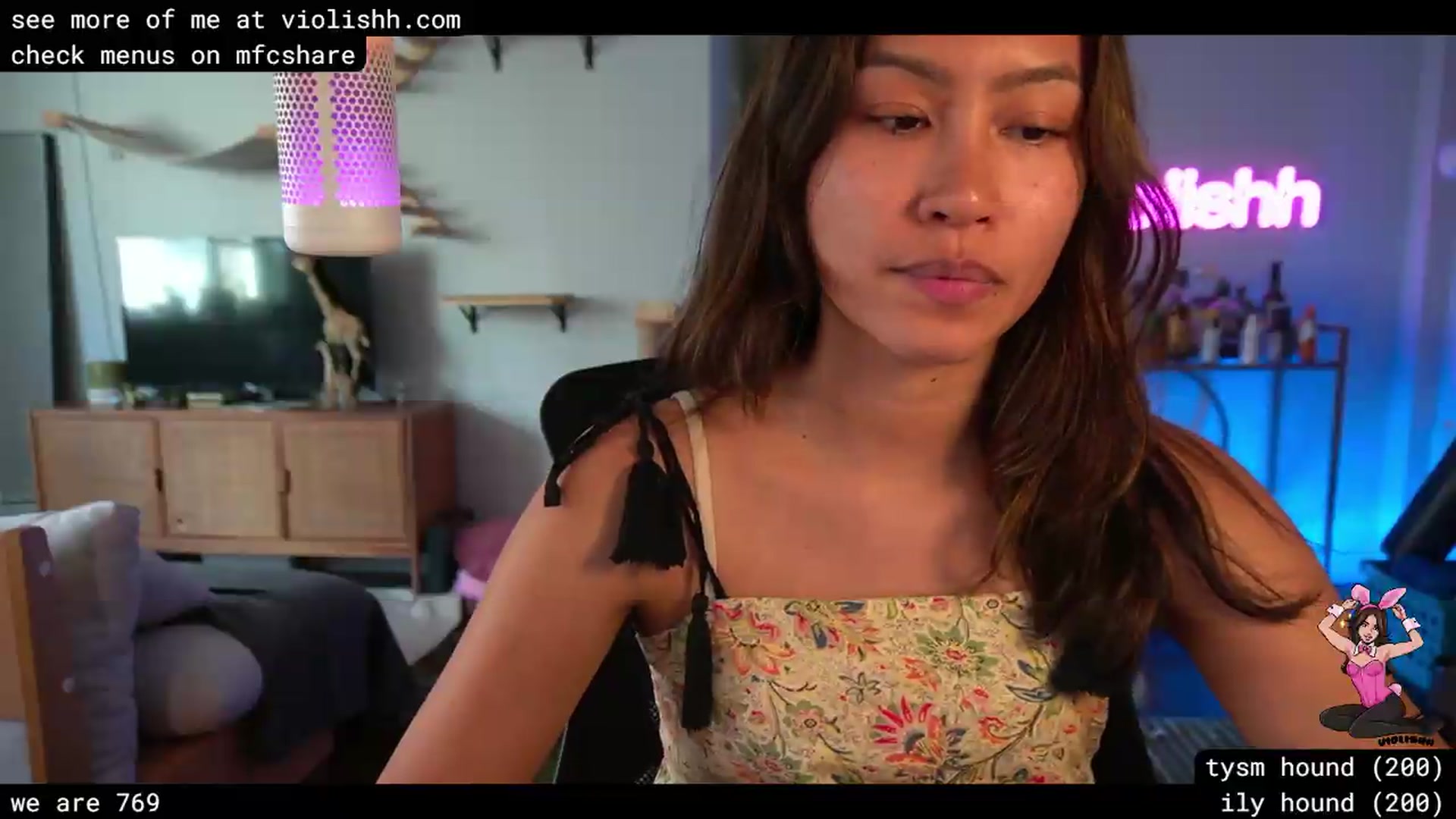 Gallery image thumbnail from violishh's myfreecams stream on, 06/20/2026, 23:31 image 4 of 20