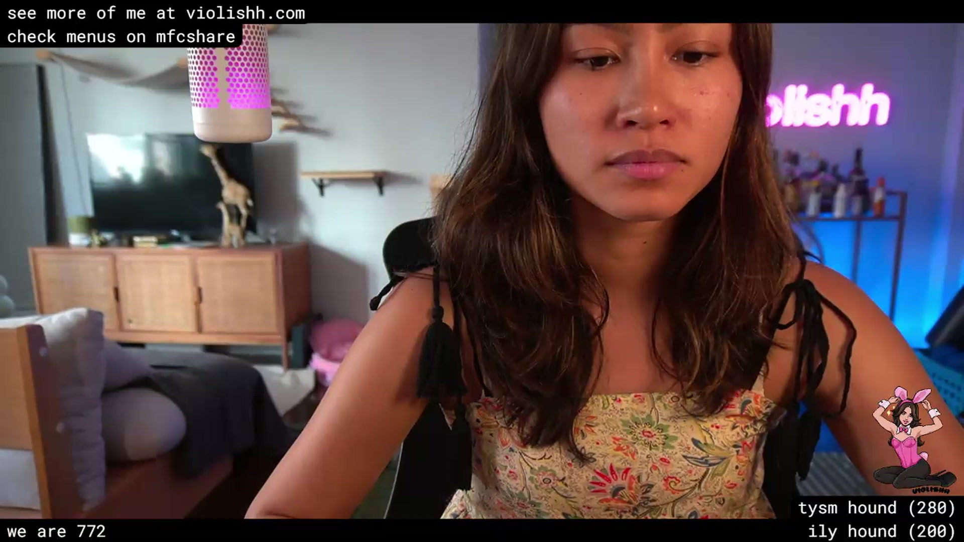 Gallery image thumbnail from violishh's myfreecams stream on, 06/20/2026, 23:31 image 17 of 20