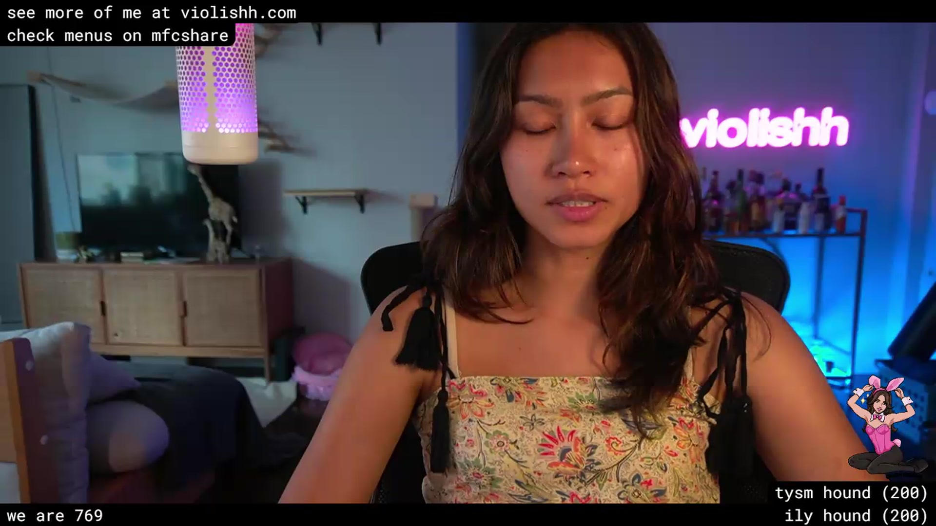 Gallery image thumbnail from violishh's myfreecams stream on, 06/20/2026, 23:31 image 9 of 20