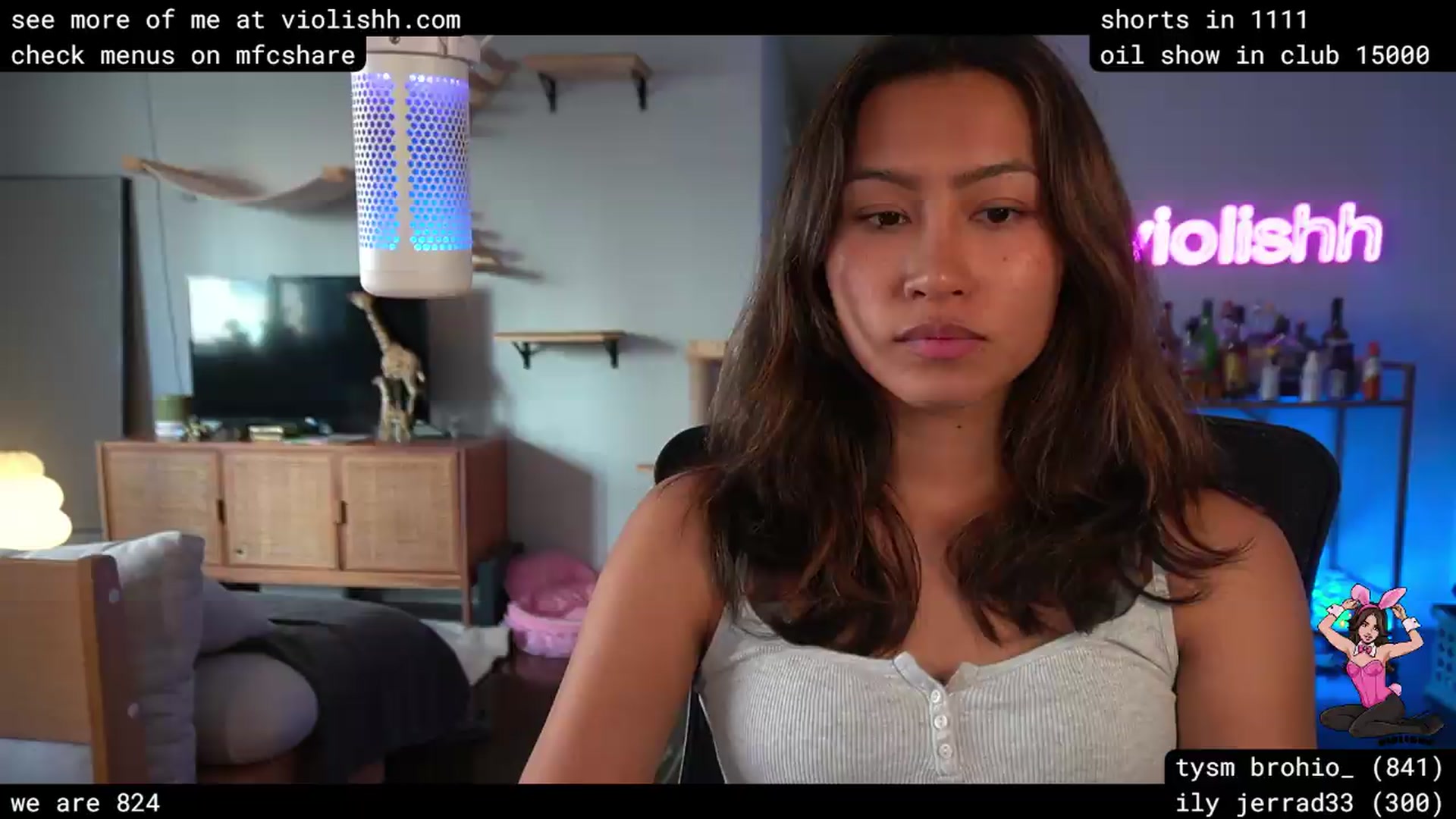 Gallery image thumbnail from violishh's myfreecams stream on, 06/23/2026, 24:02 image 5 of 20