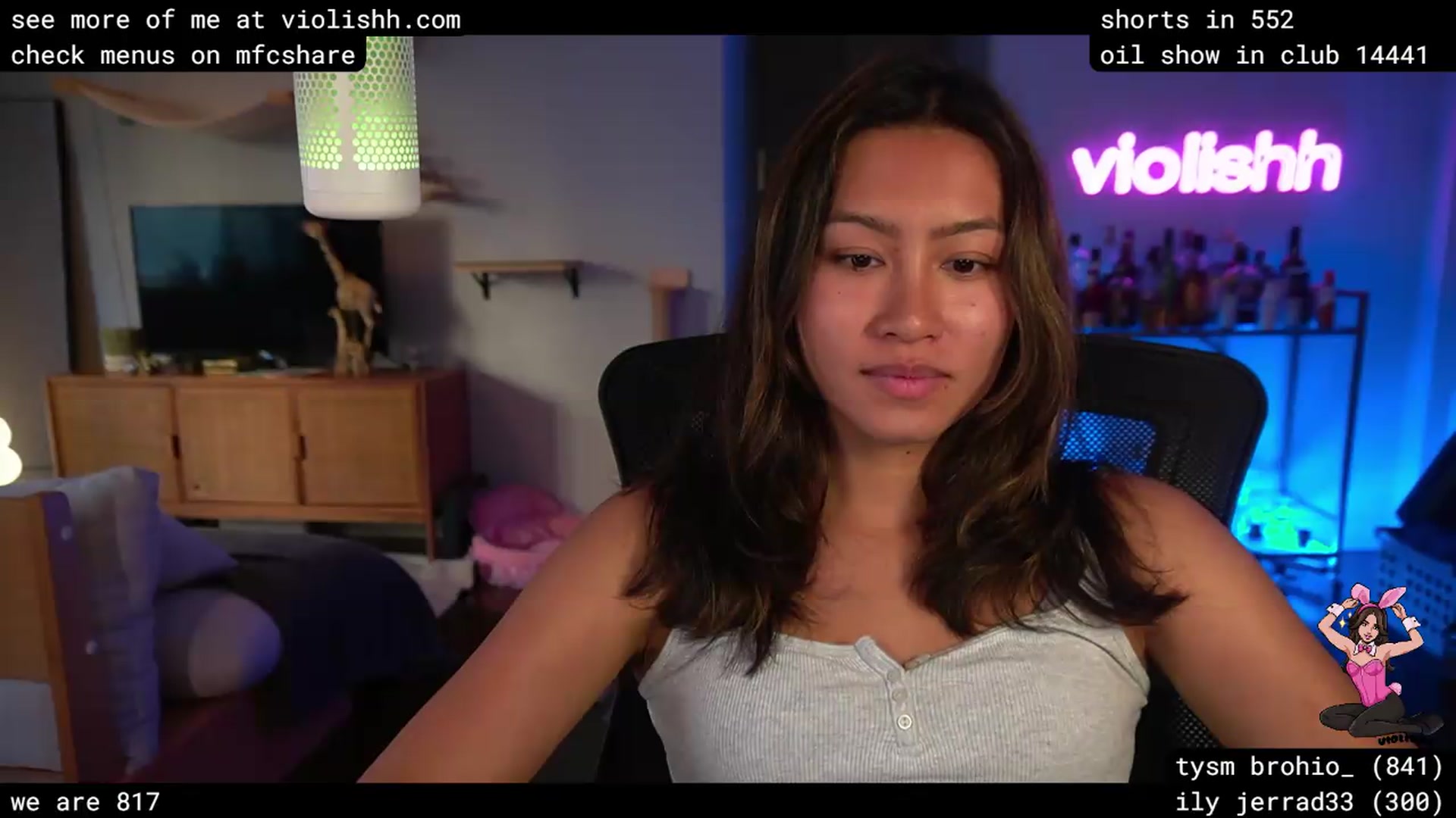 Gallery image thumbnail from violishh's myfreecams stream on, 06/23/2026, 01:09 image 16 of 20