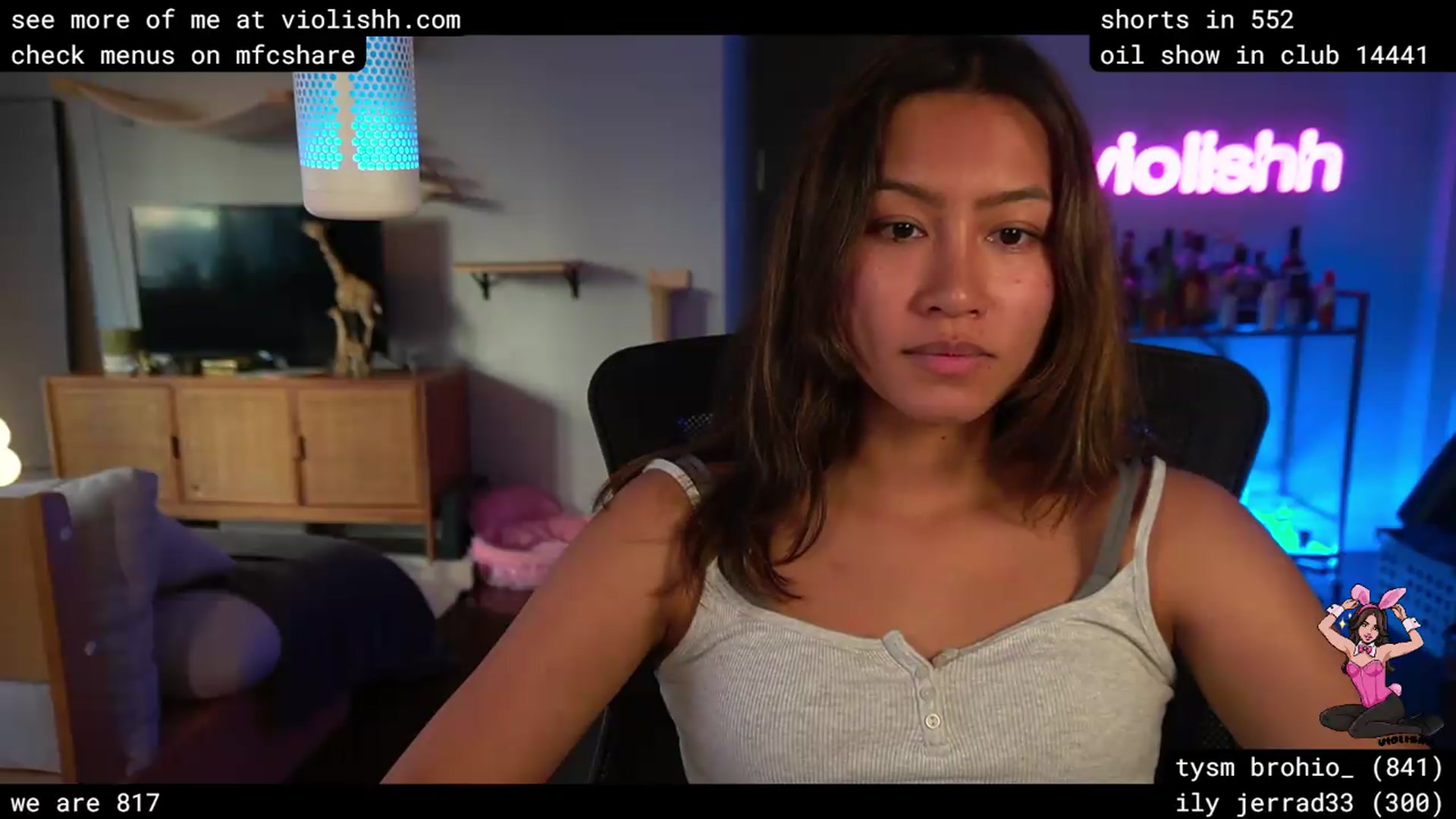 Gallery image thumbnail from violishh's myfreecams stream on, 06/23/2026, 01:09 image 11 of 20