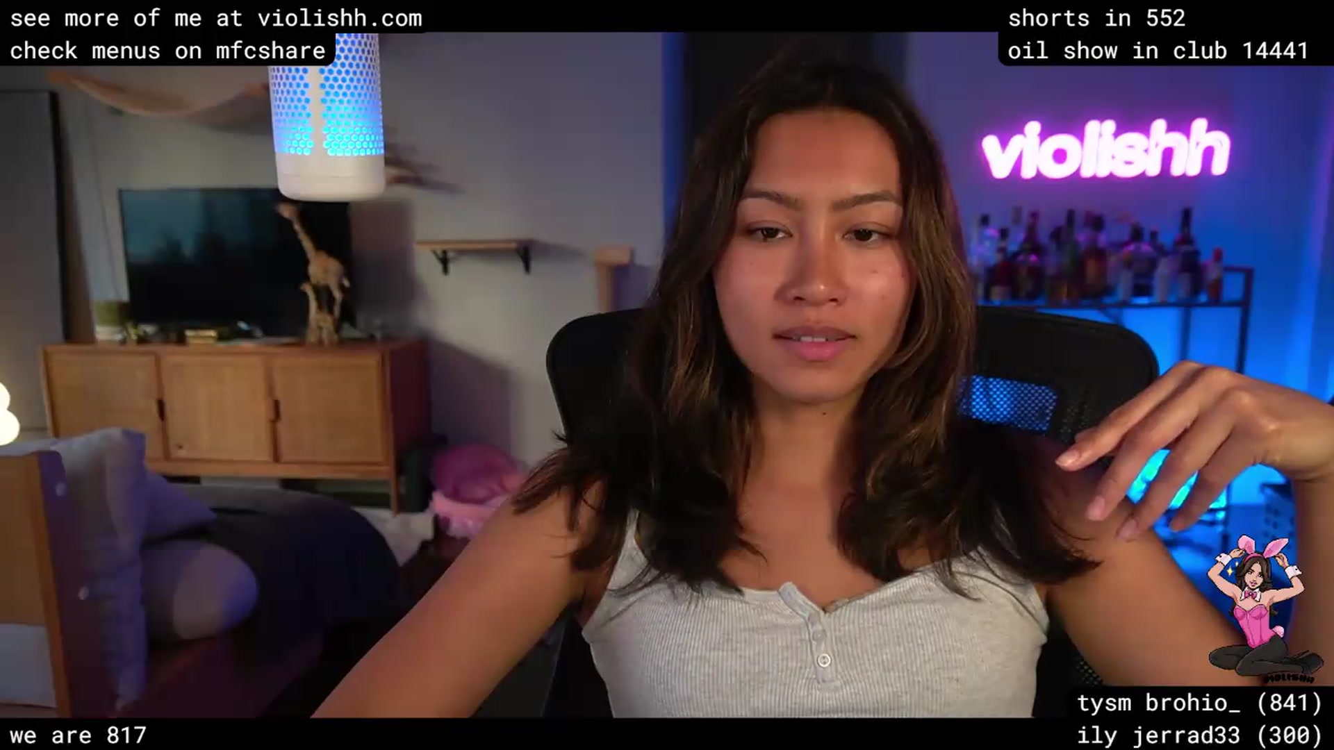 Gallery image thumbnail from violishh's myfreecams stream on, 06/23/2026, 01:09 image 15 of 20