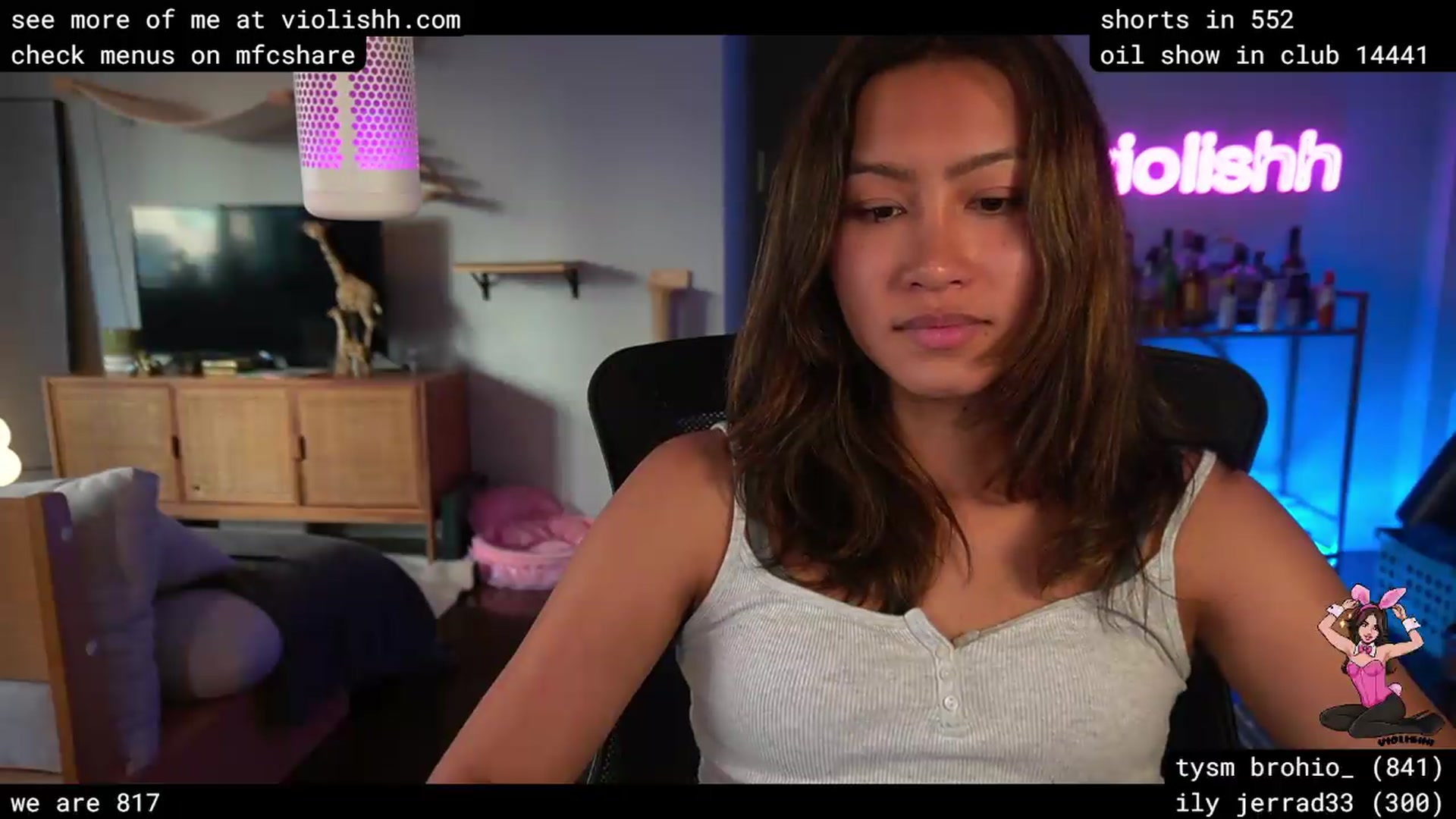 Gallery image thumbnail from violishh's myfreecams stream on, 06/23/2026, 01:09 image 7 of 20