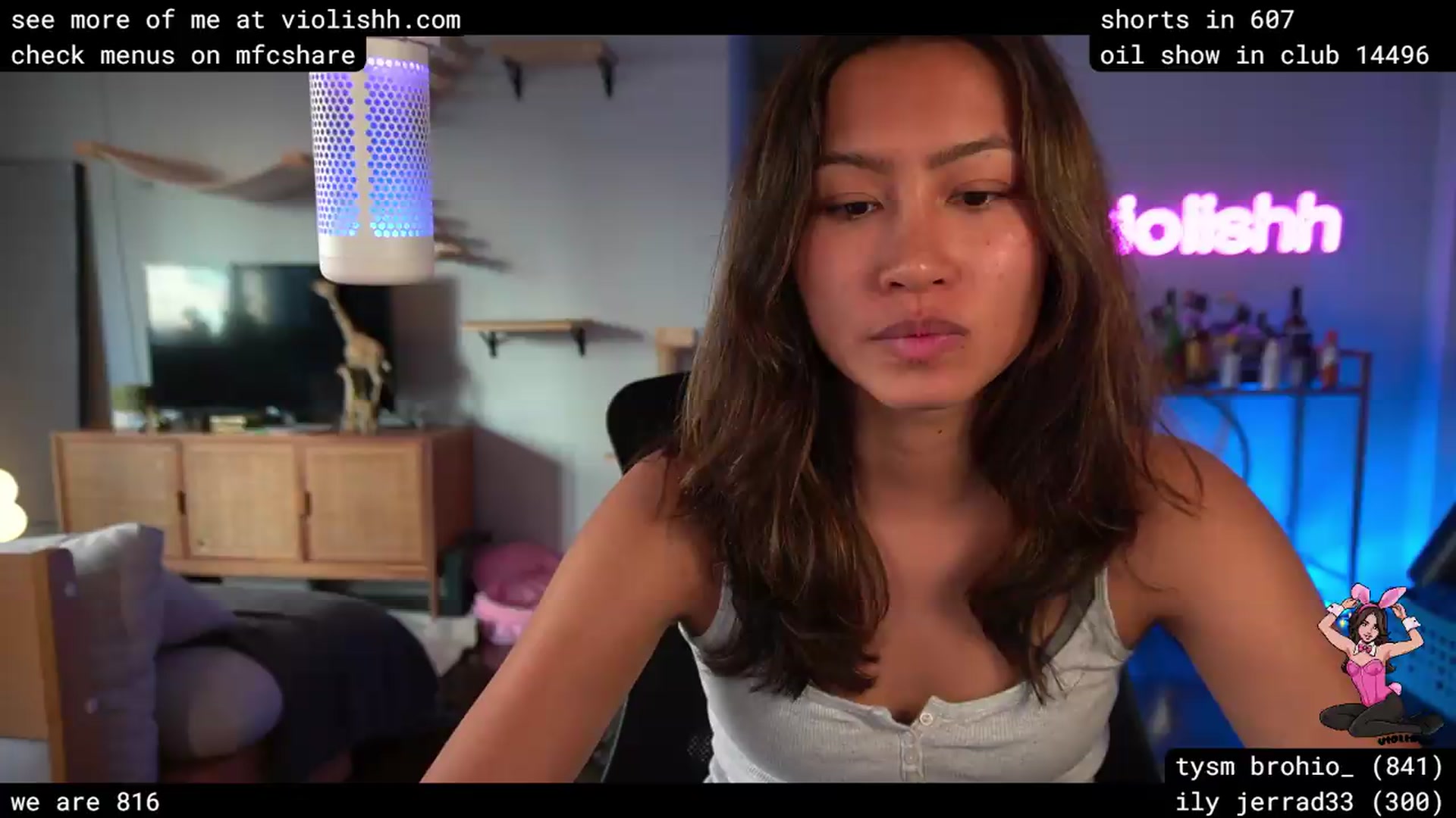 Gallery image thumbnail from violishh's myfreecams stream on, 06/23/2026, 01:09 image 1 of 20