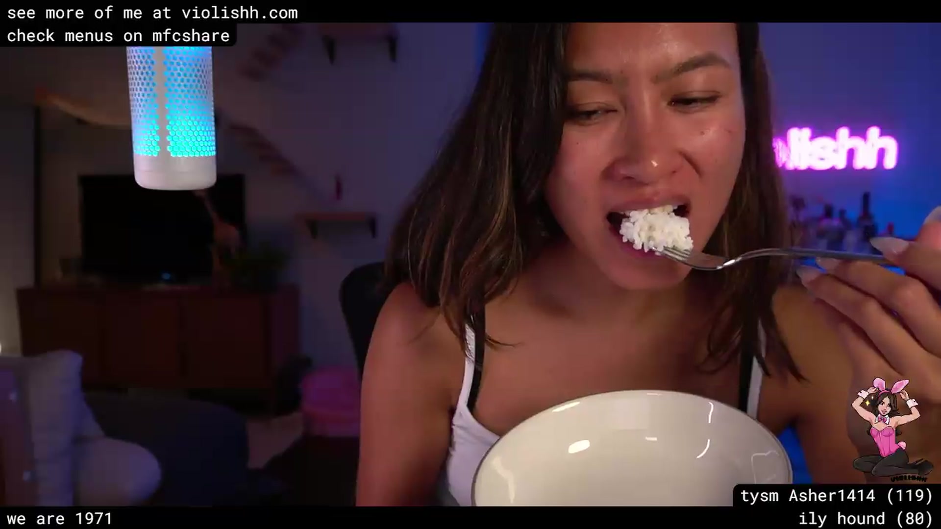 Gallery image thumbnail from violishh's myfreecams stream on, 07/11/2026, 08:49 image 15 of 20