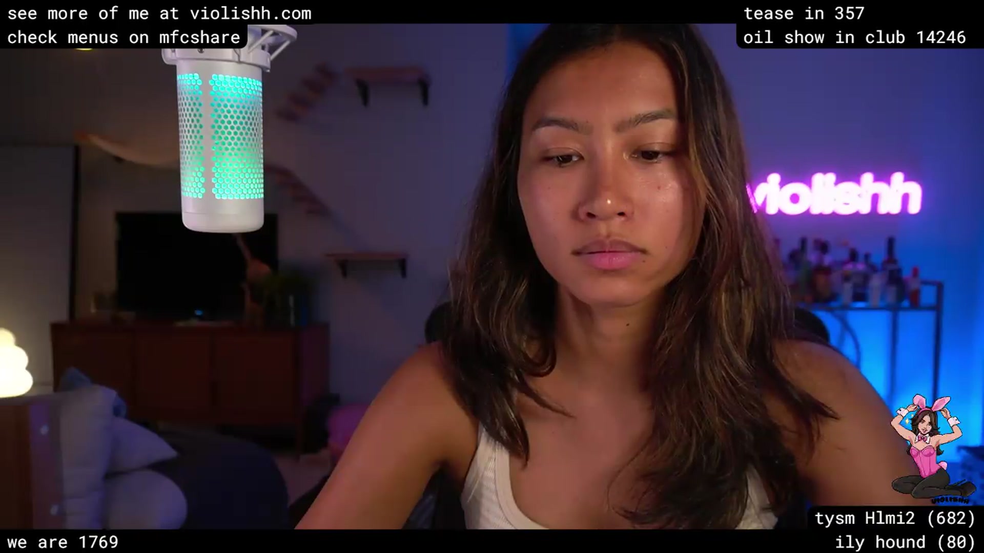Gallery image thumbnail from violishh's myfreecams stream on, 07/12/2026, 06:10 image 14 of 20
