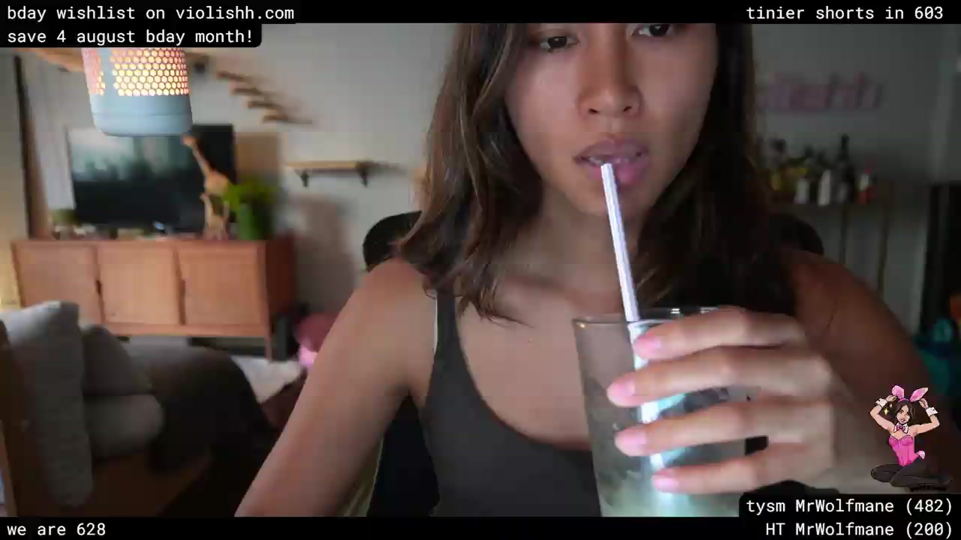Gallery image thumbnail from violishh's myfreecams stream on, 07/19/2026, 01:08 image 12 of 20