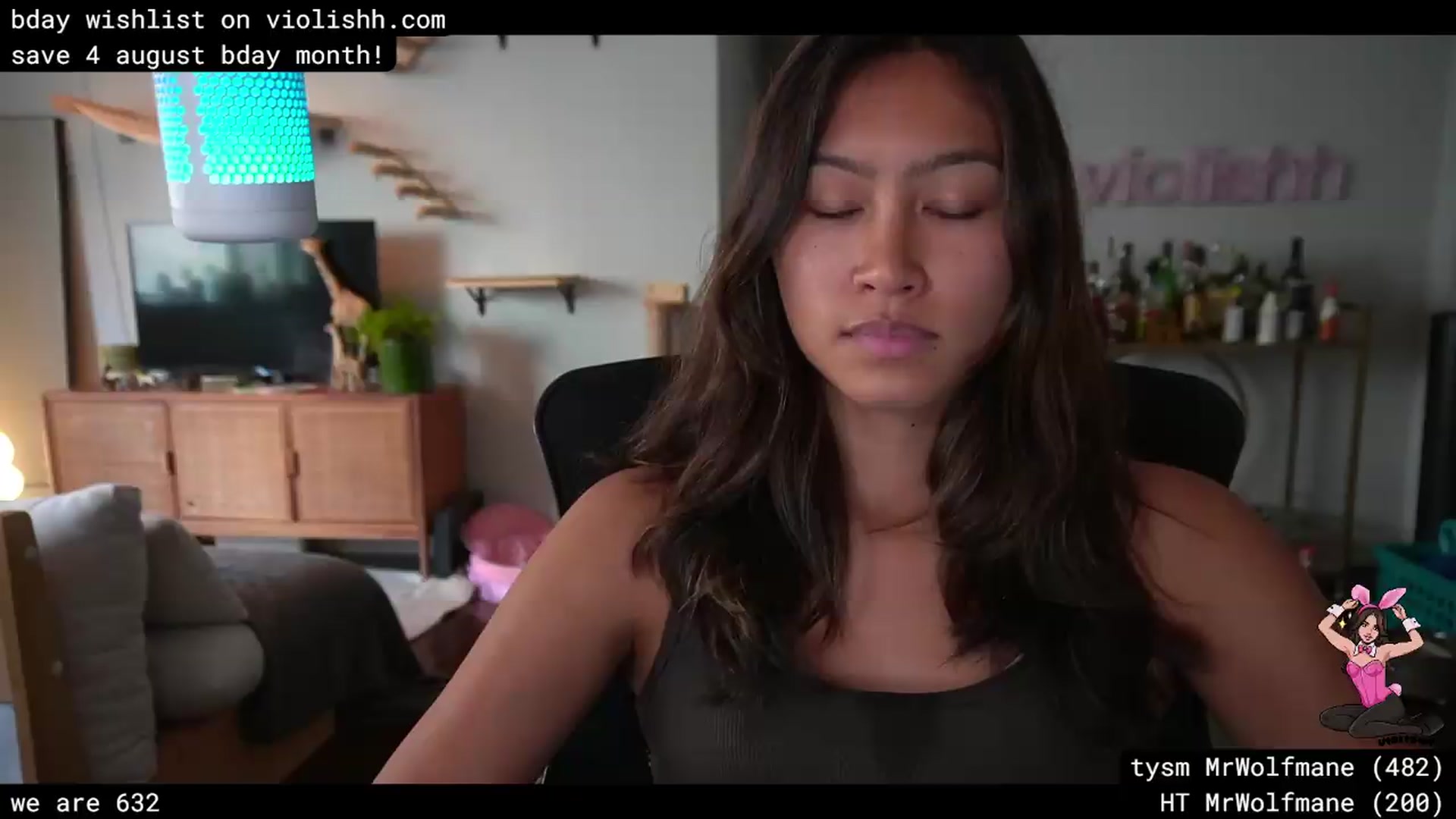 Gallery image thumbnail from violishh's myfreecams stream on, 07/19/2026, 01:08 image 8 of 20