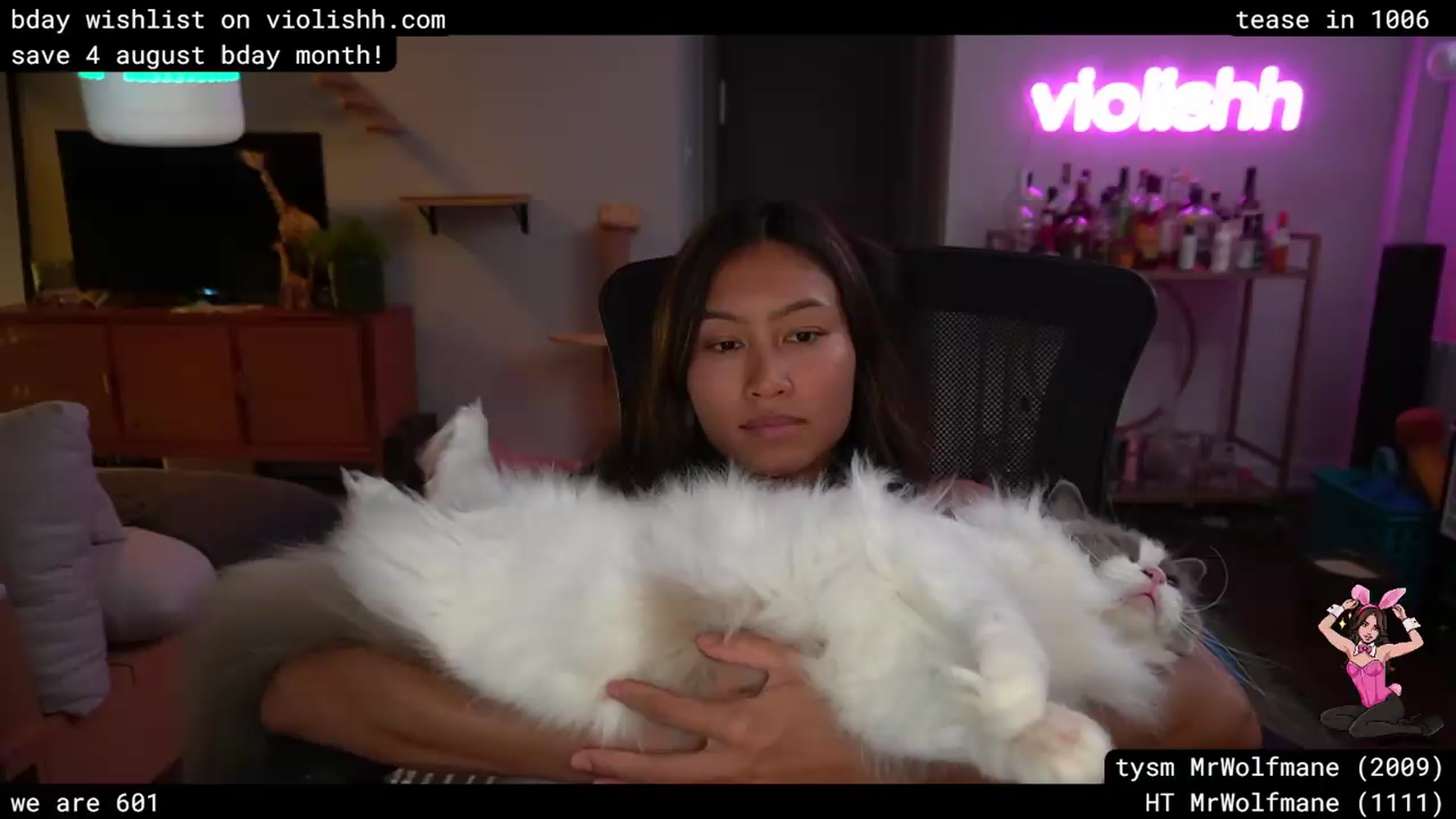 Gallery image thumbnail from violishh's myfreecams stream on, 07/19/2026, 04:50 image 17 of 20