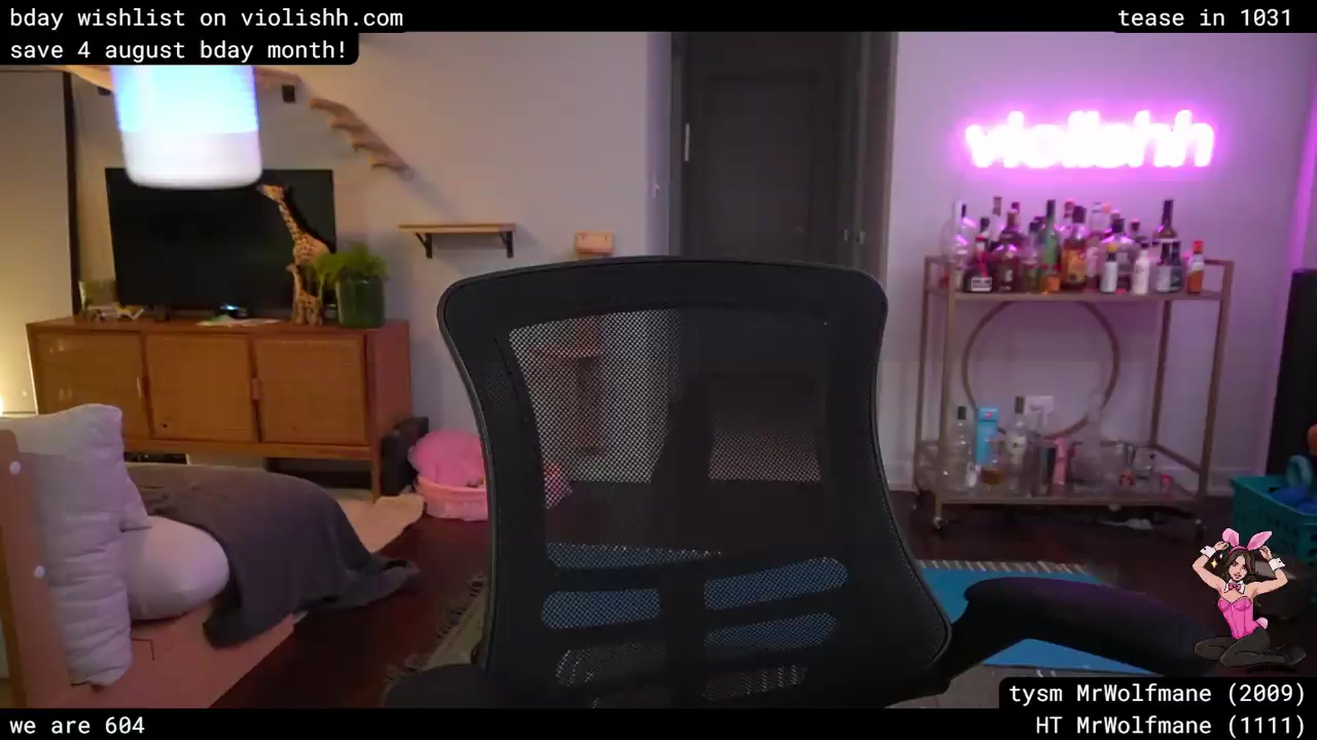 Gallery image thumbnail from violishh's myfreecams stream on, 07/19/2026, 04:50 image 10 of 20
