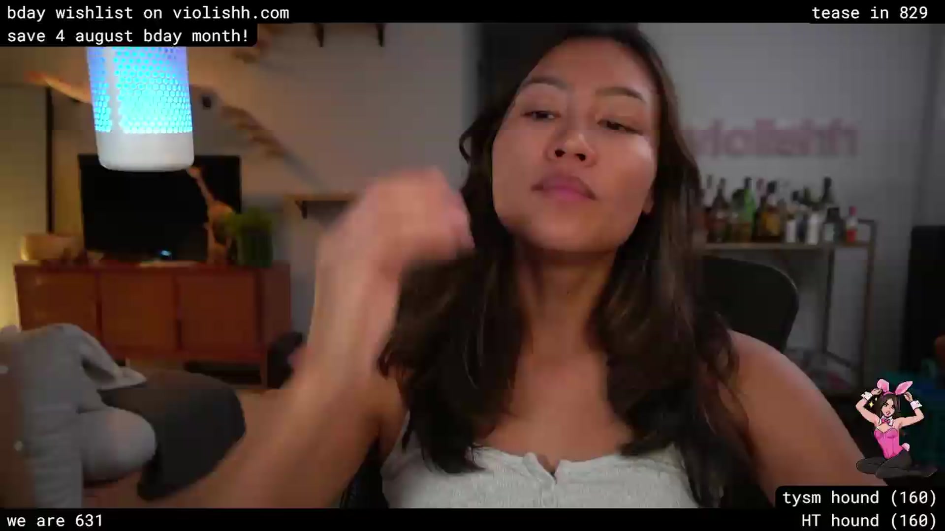 Gallery image thumbnail from violishh's myfreecams stream on, 07/20/2026, 02:50 image 15 of 20