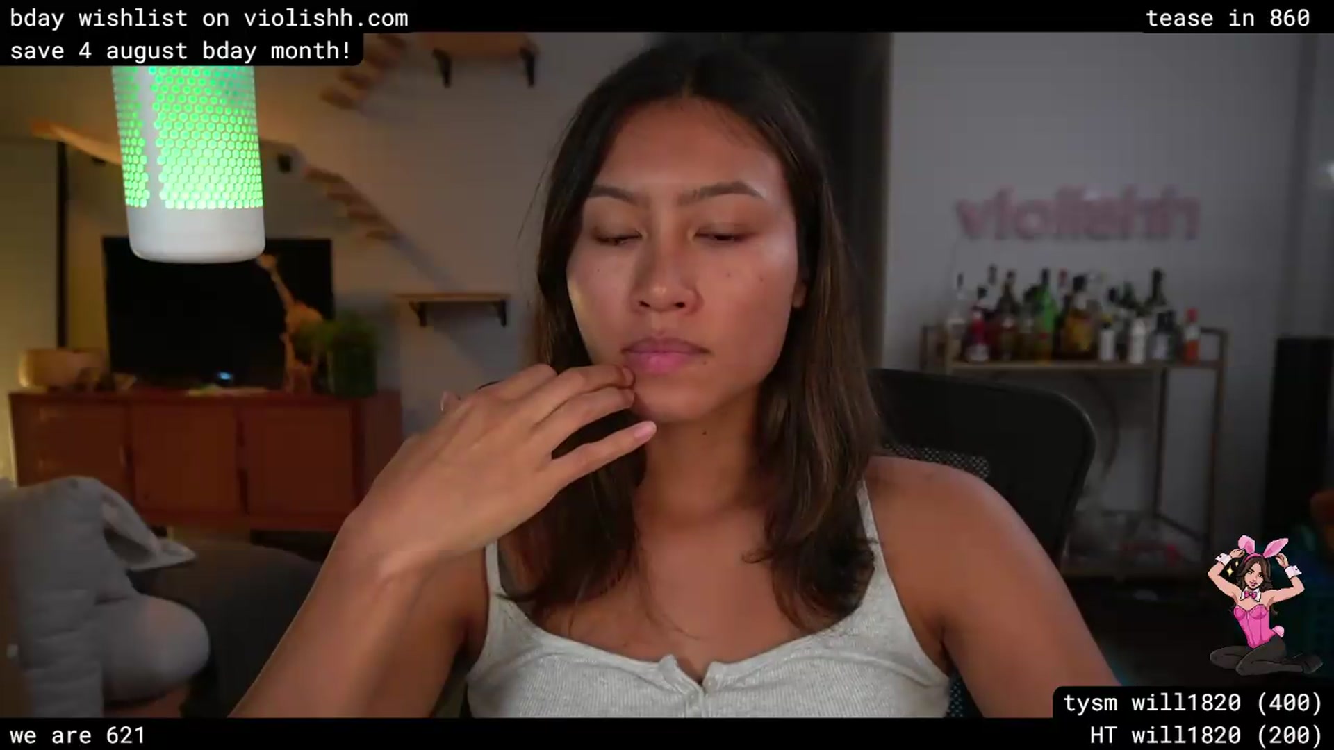 Gallery image thumbnail from violishh's myfreecams stream on, 07/20/2026, 03:26 image 15 of 20