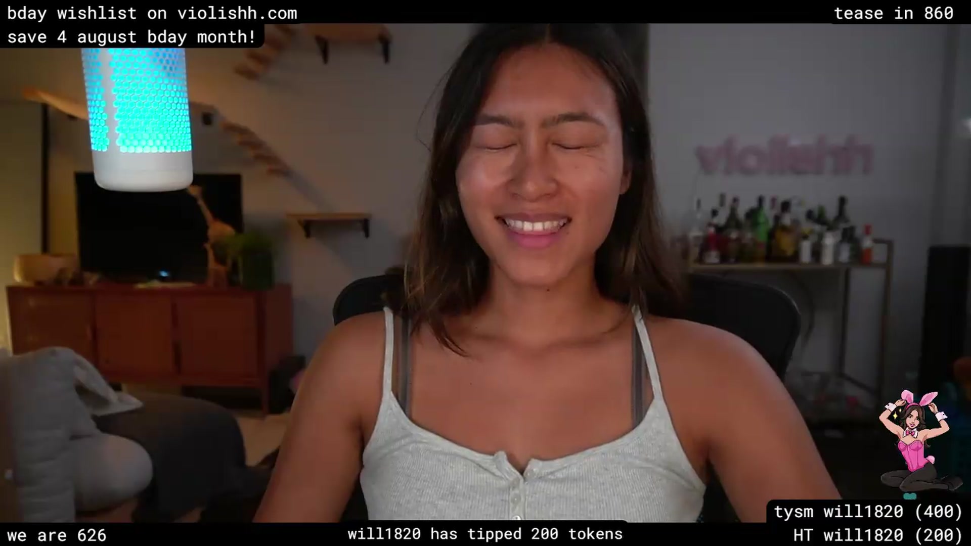 Gallery image thumbnail from violishh's myfreecams stream on, 07/20/2026, 03:26 image 9 of 20