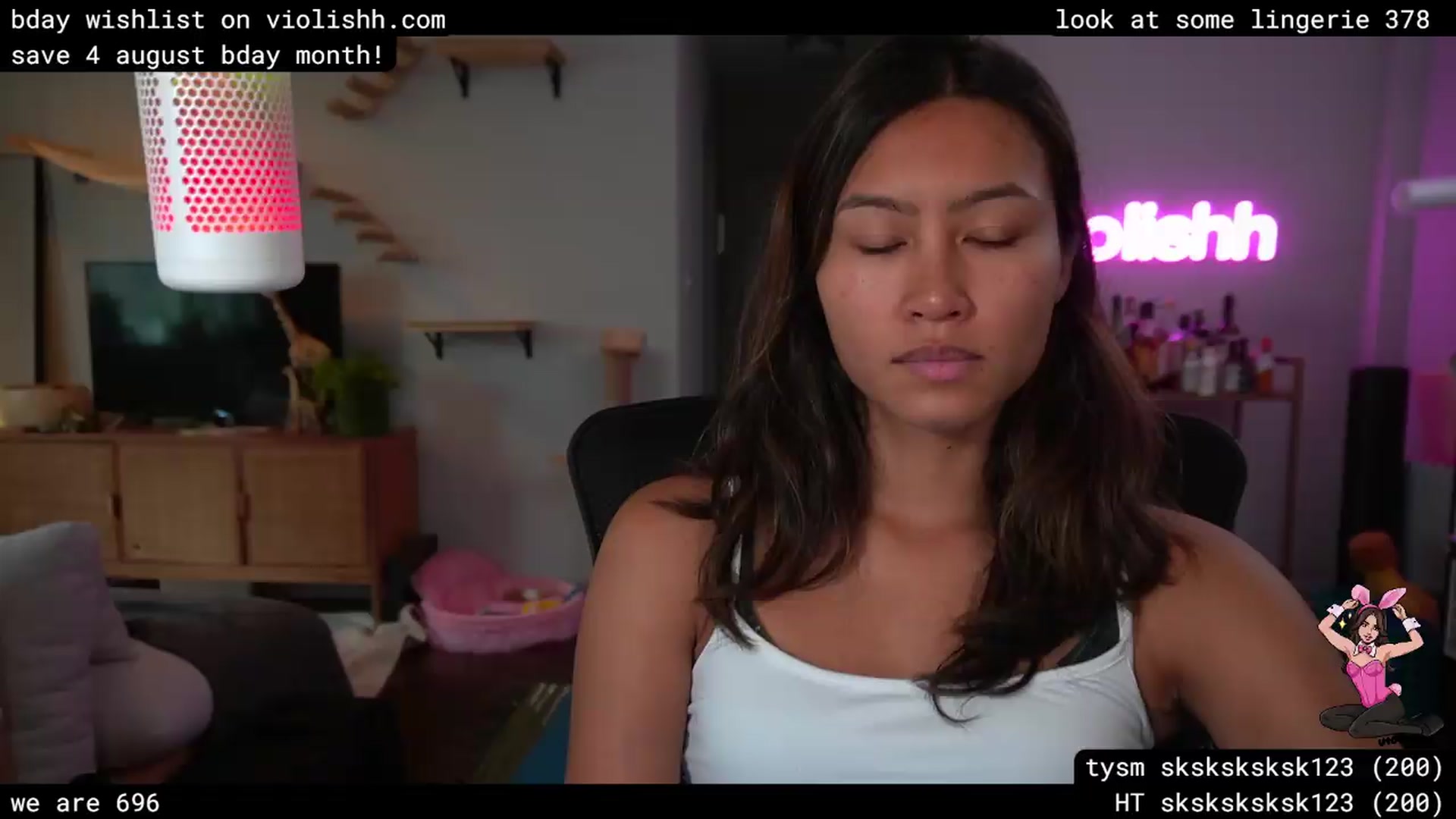 Gallery image thumbnail from violishh's myfreecams stream on, 07/27/2026, 20:57 image 18 of 20