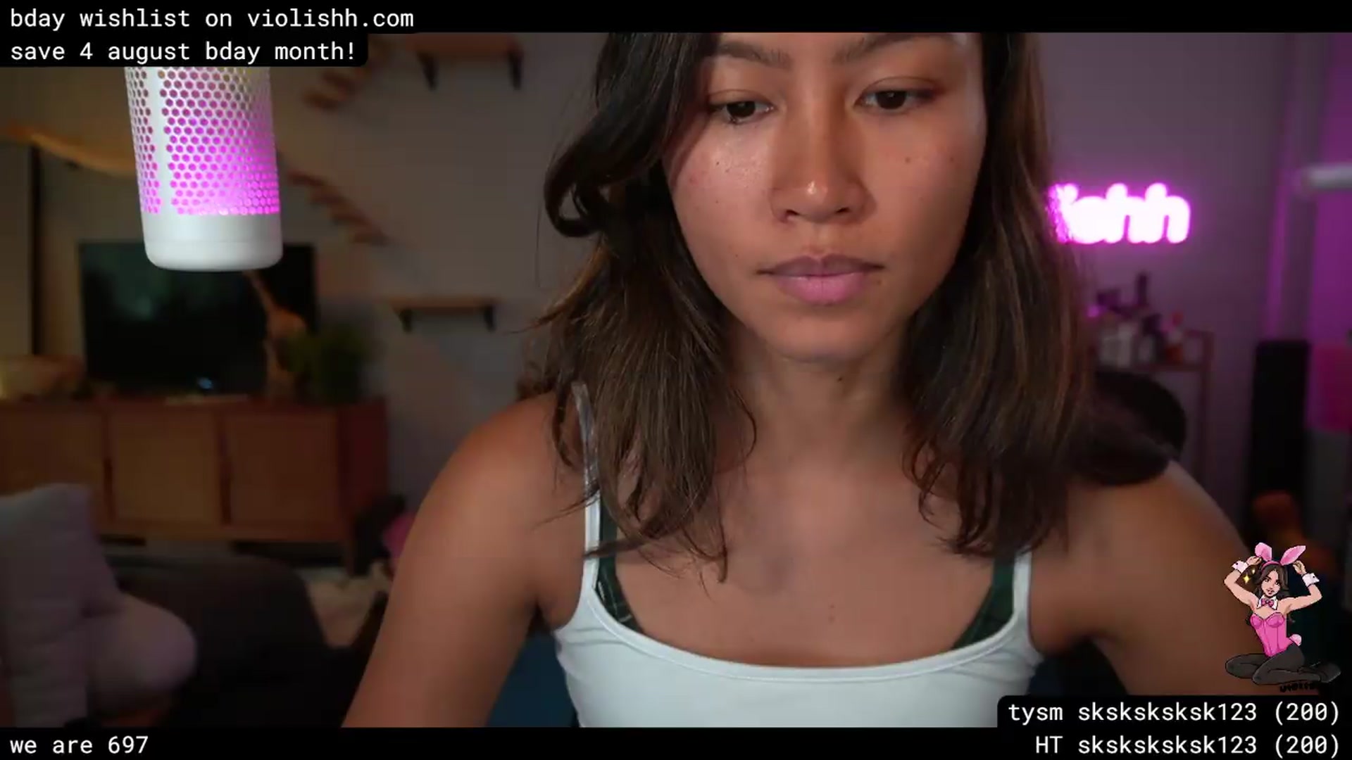 Gallery image thumbnail from violishh's myfreecams stream on, 07/27/2026, 21:37 image 5 of 20