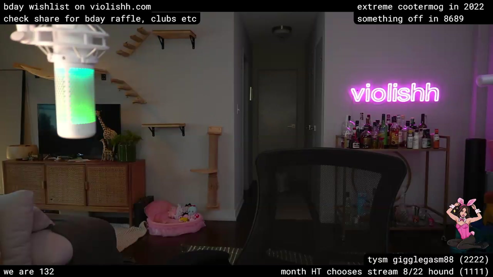 Gallery image thumbnail from violishh's myfreecams stream on, 08/01/2026, 23:04 image 18 of 20