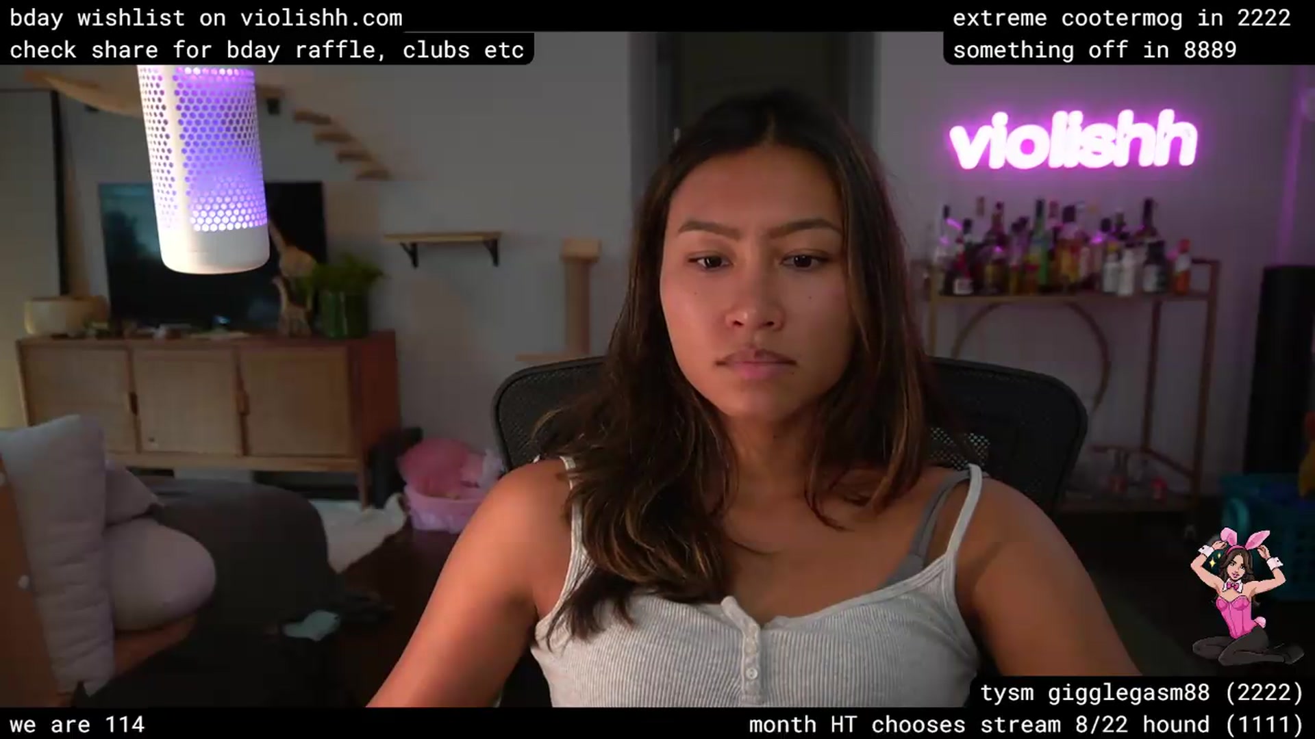 Gallery image thumbnail from violishh's myfreecams stream on, 08/01/2026, 23:04 image 8 of 20