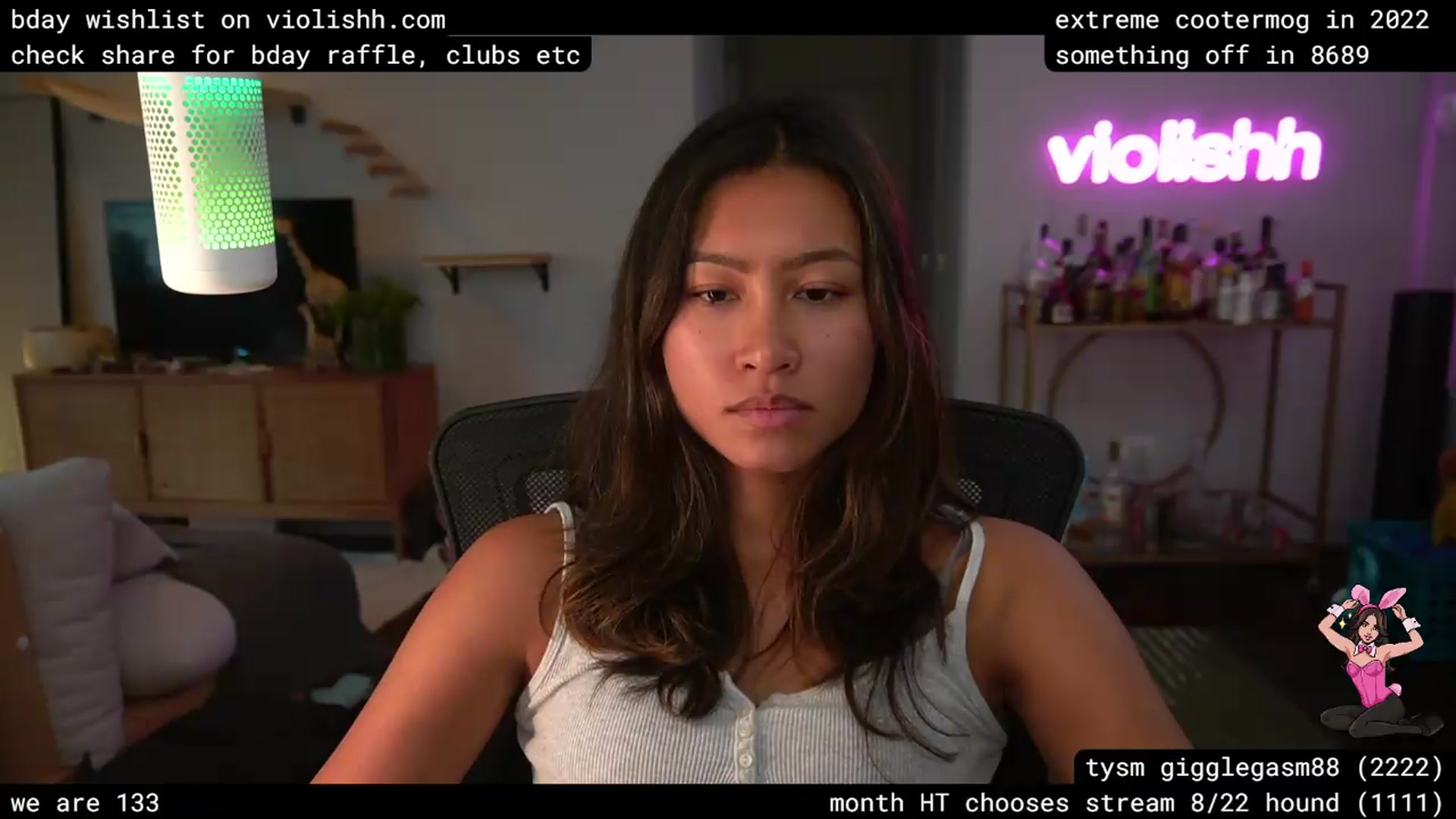 Gallery image thumbnail from violishh's myfreecams stream on, 08/01/2026, 23:04 image 19 of 20