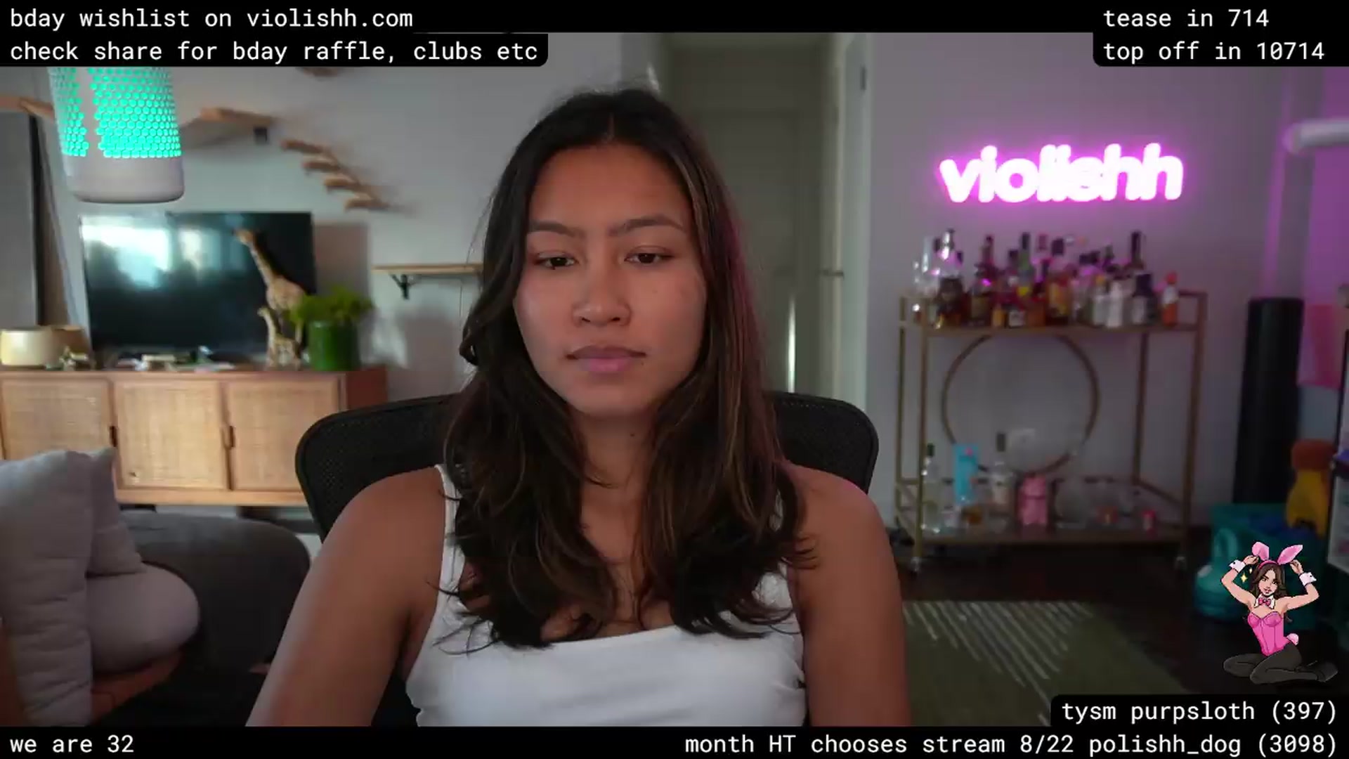 Gallery image thumbnail from violishh's myfreecams stream on, 08/02/2026, 22:52 image 15 of 20