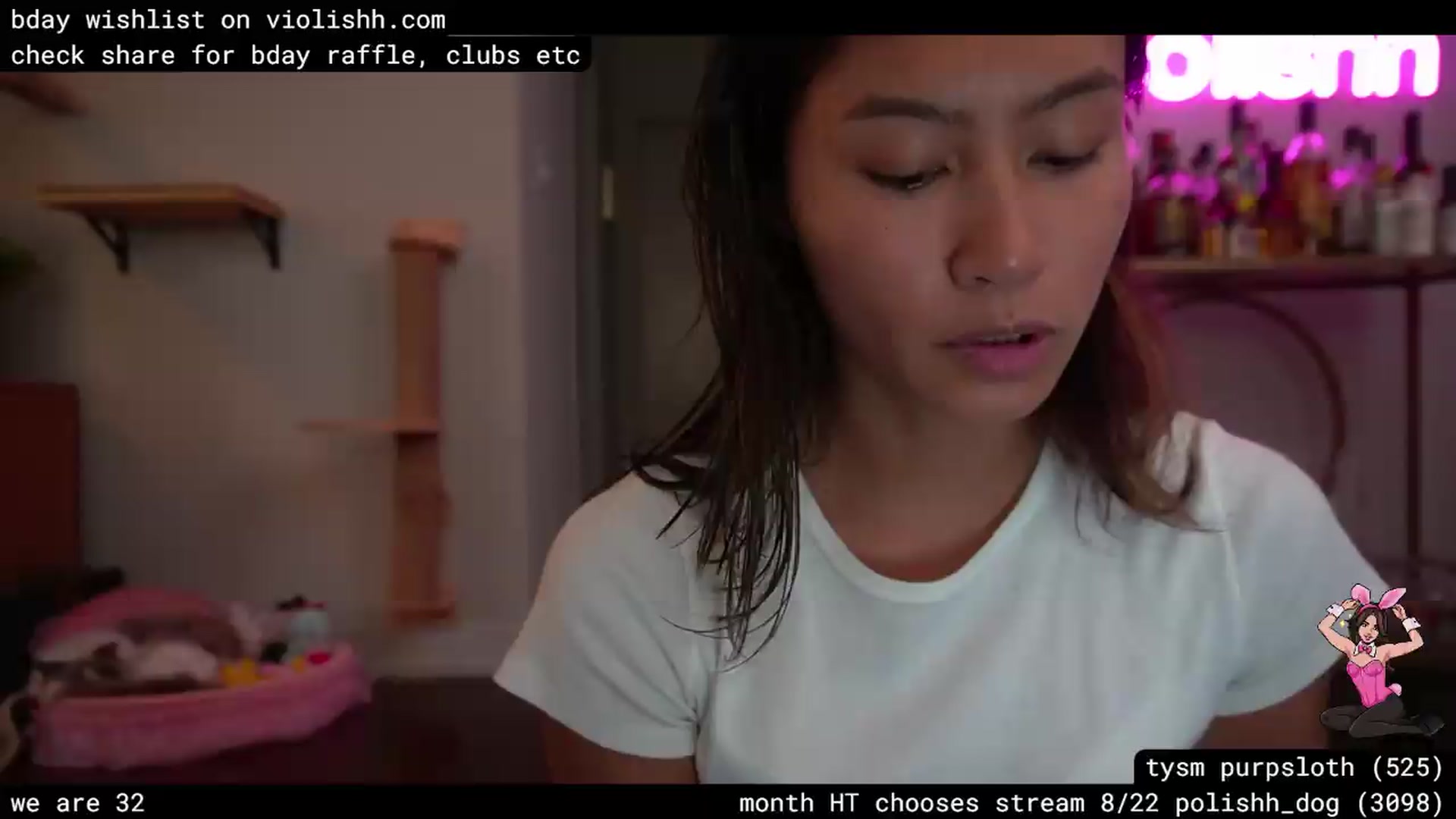 Gallery image thumbnail from violishh's myfreecams stream on, 08/03/2026, 01:28 image 13 of 20