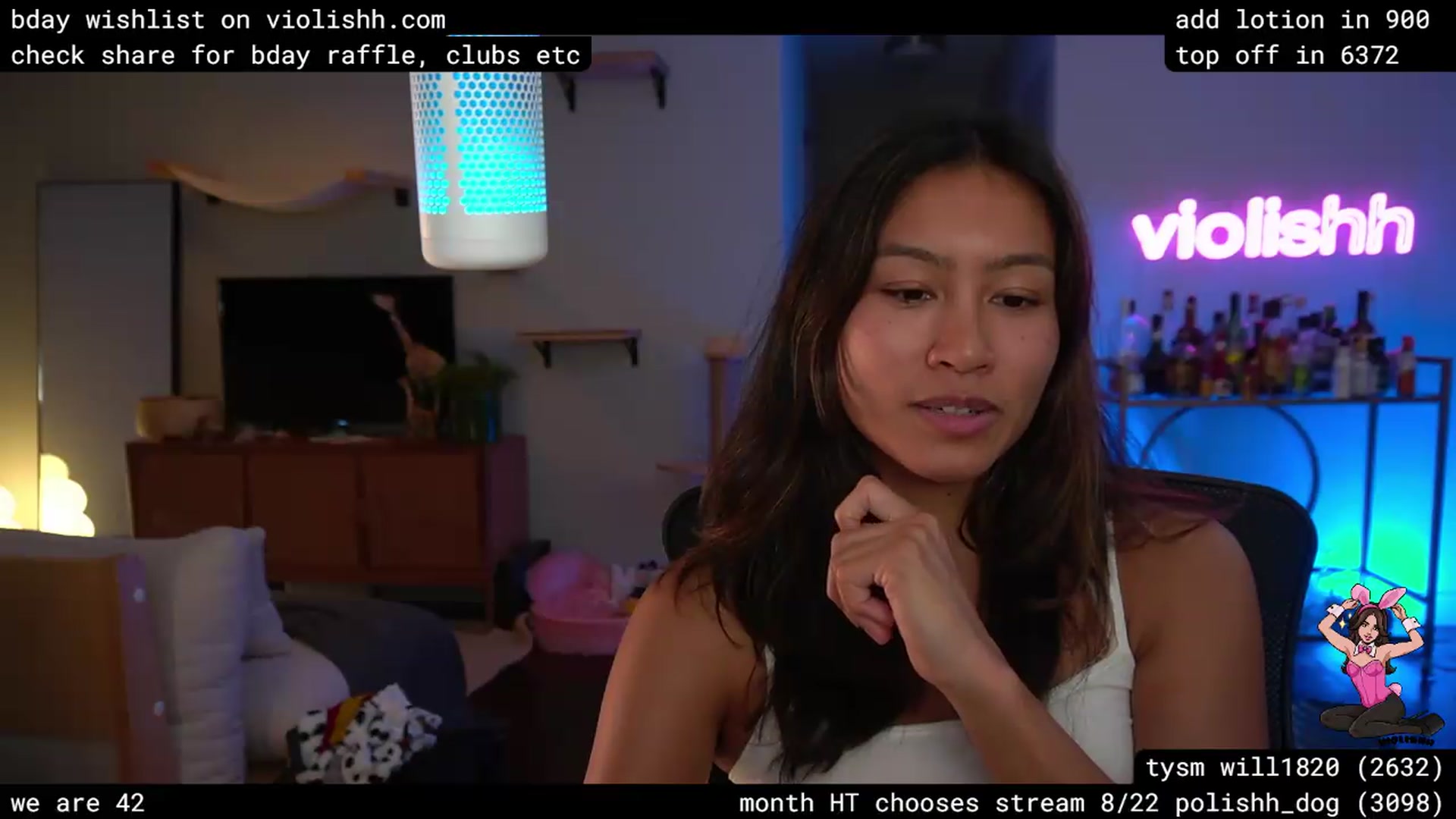 Gallery image thumbnail from violishh's myfreecams stream on, 08/04/2026, 04:18 image 18 of 20