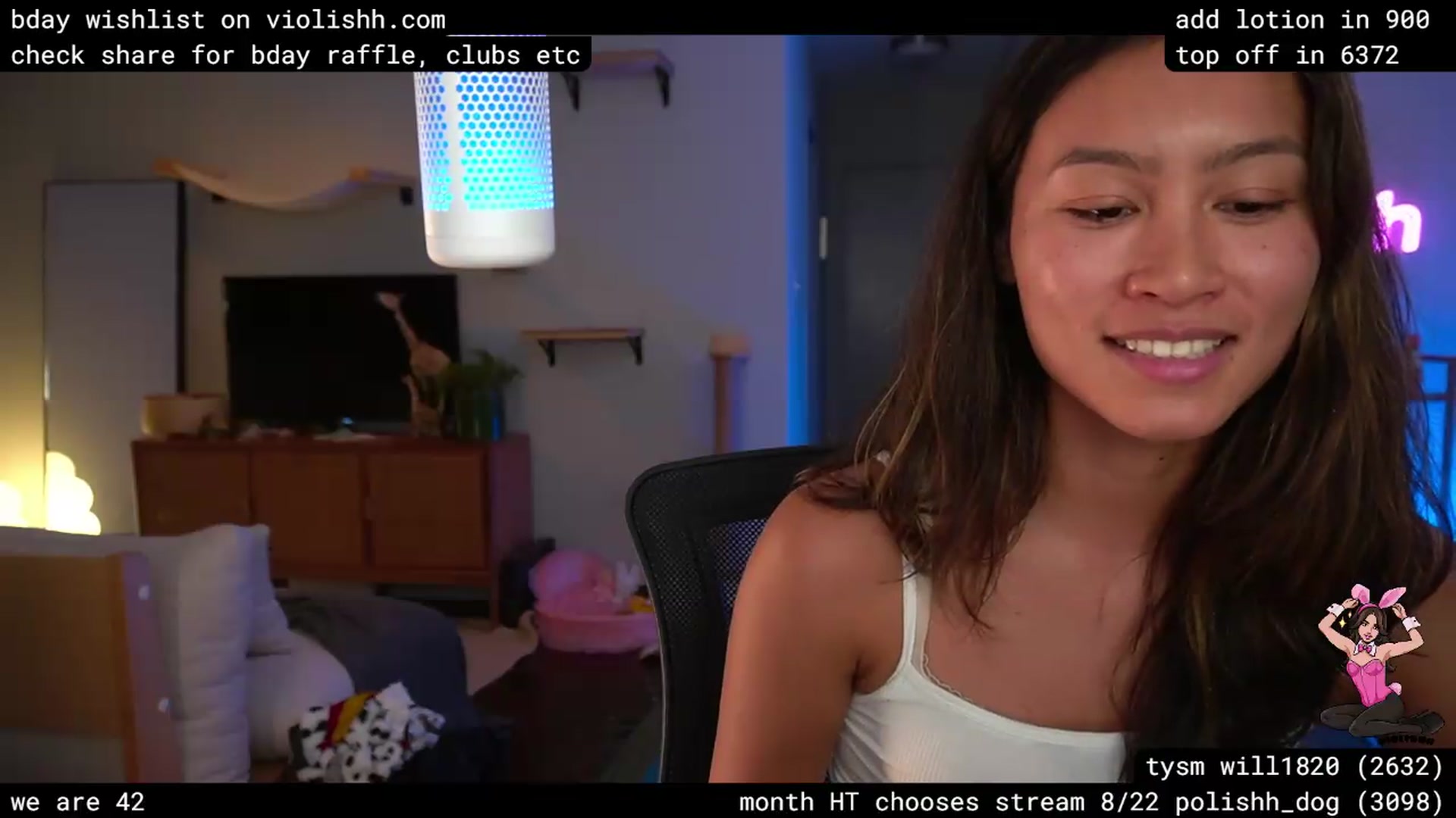 Gallery image thumbnail from violishh's myfreecams stream on, 08/04/2026, 04:18 image 16 of 20