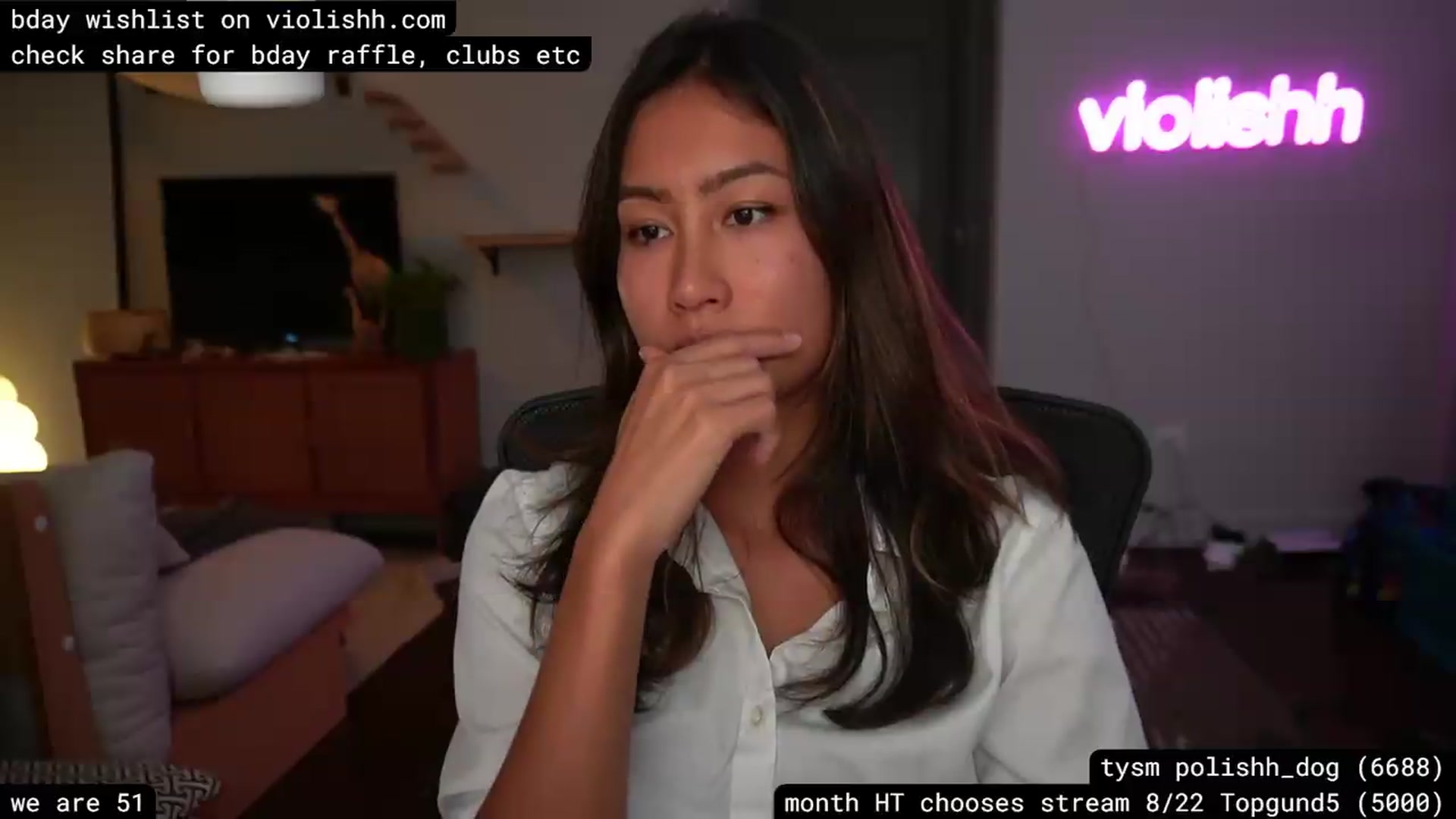 Gallery image thumbnail from violishh's myfreecams stream on, 08/11/2026, 03:44 image 7 of 20