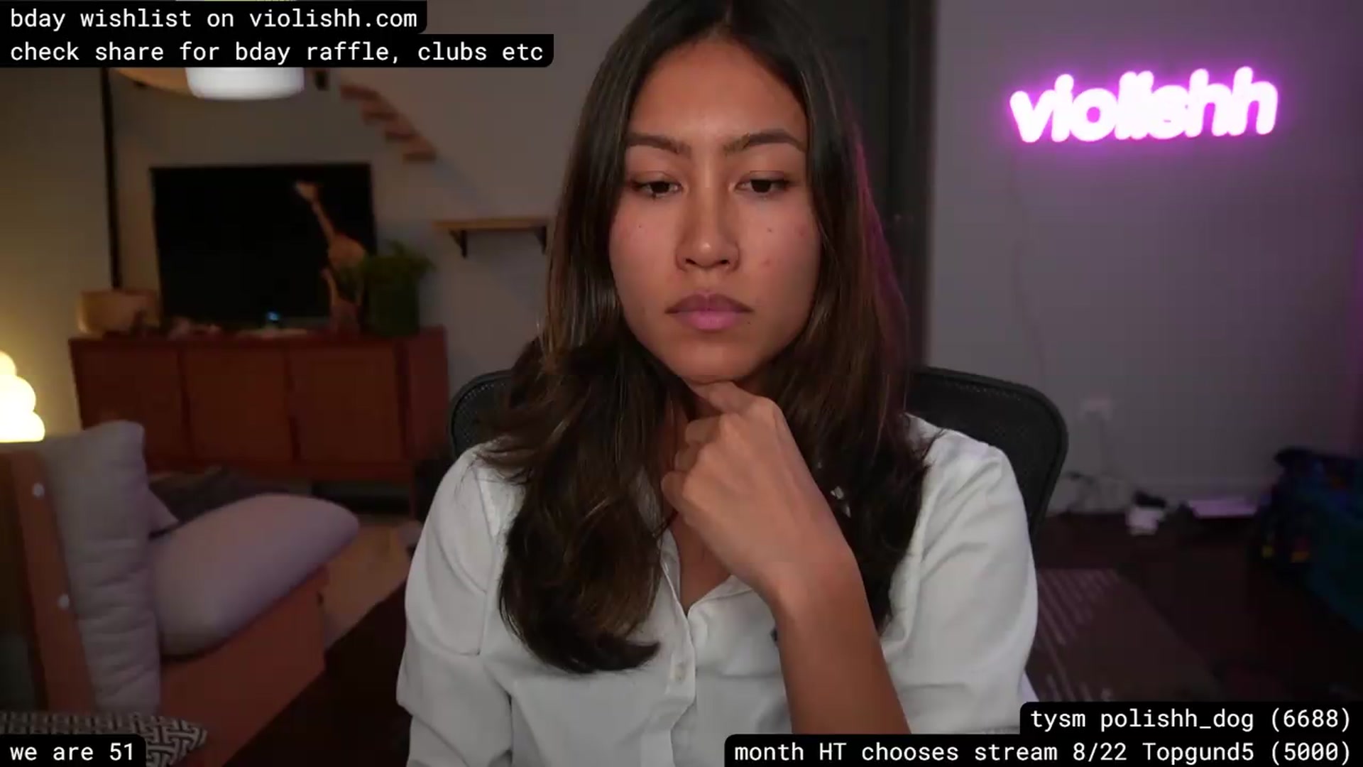 Gallery image thumbnail from violishh's myfreecams stream on, 08/11/2026, 03:44 image 18 of 20